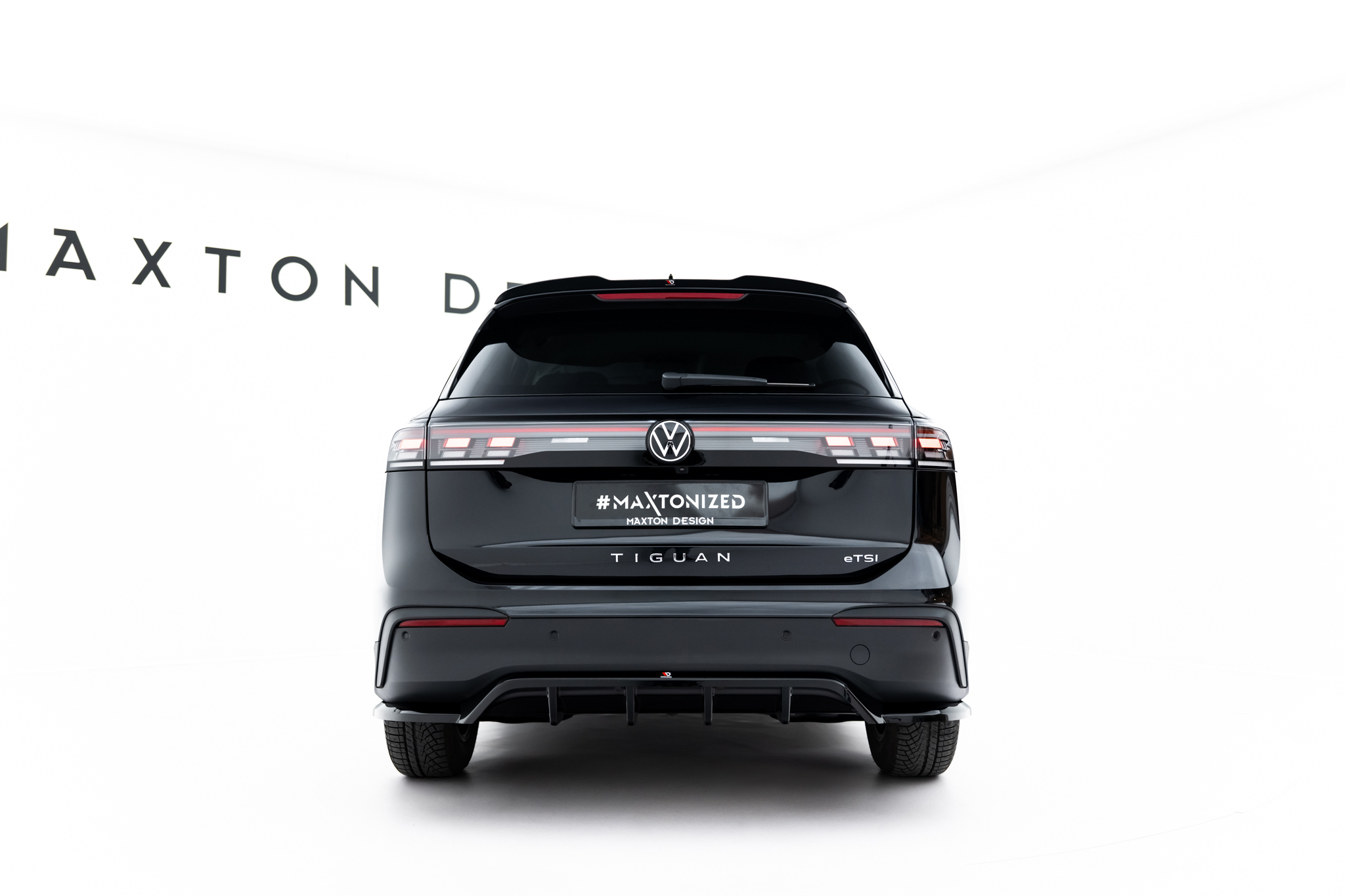 Maxton Design Комплект сплиттеров для Volkswagen Tiguan Mk3 — изображение 14