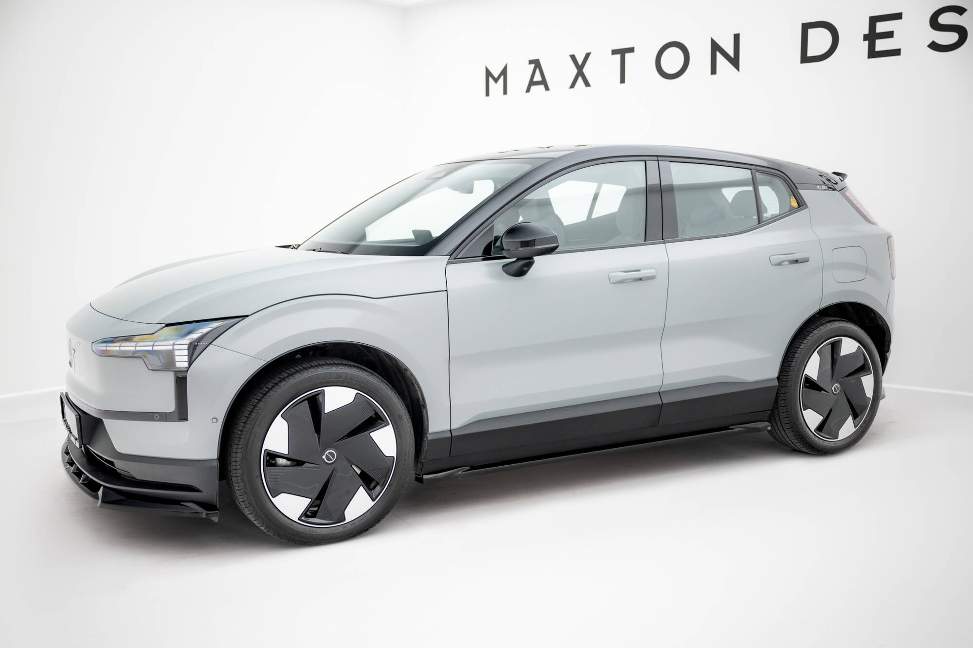 Maxton Design Комплект сплиттеров для Volvo EX30 Mk1
