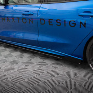 Maxton Design Боковые брызговики Ford Focus ST / ST-Line Mk4