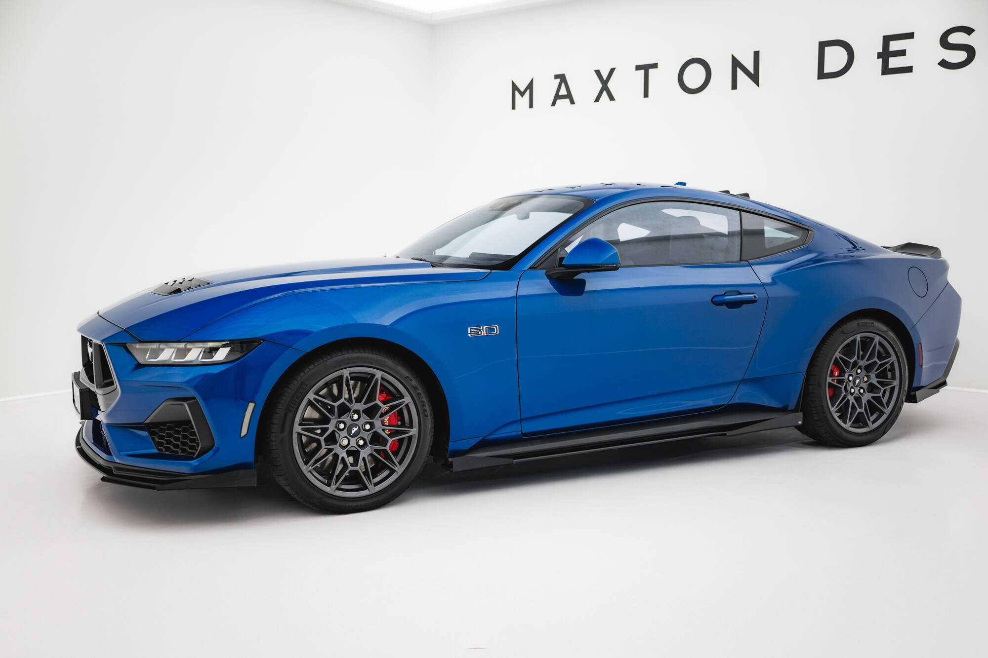 Maxton Design Боковые брызговики Ford Mustang GT Mk7 — изображение 2