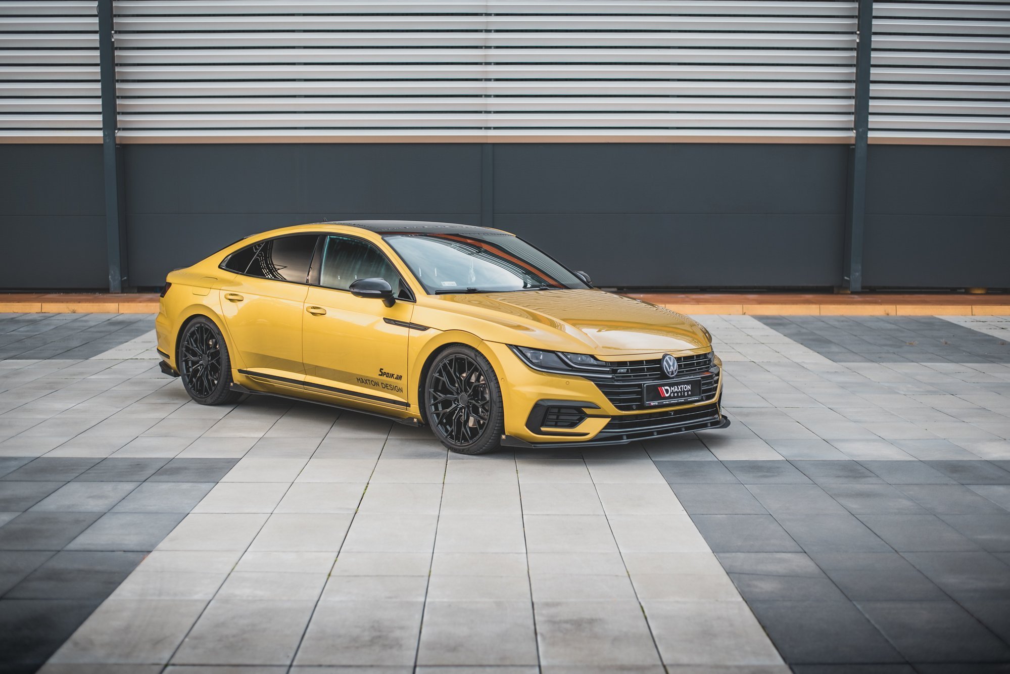 Maxton Design Боковые брызговики Volkswagen Arteon R-Line Sedan / Shooting Brake Mk1 — изображение 4