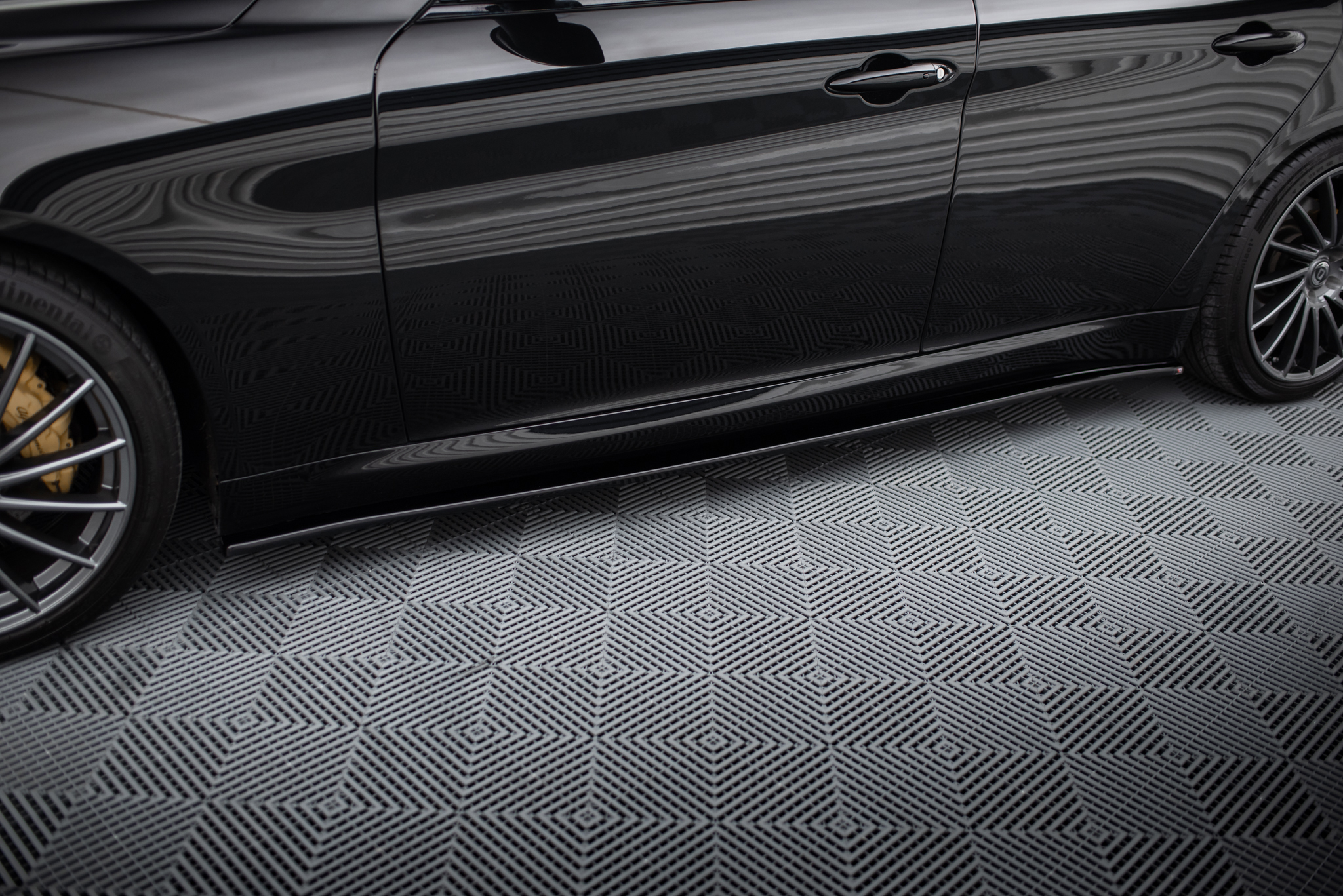 Maxton Design Боковые юбки Диффузоры Alfa Romeo Giulia Veloce