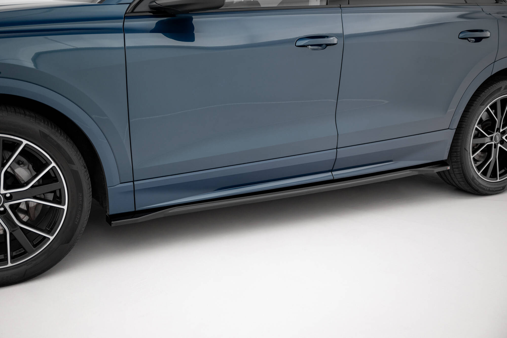 Maxton Design Боковые пороги и диффузоры для Audi Q8 Mk1