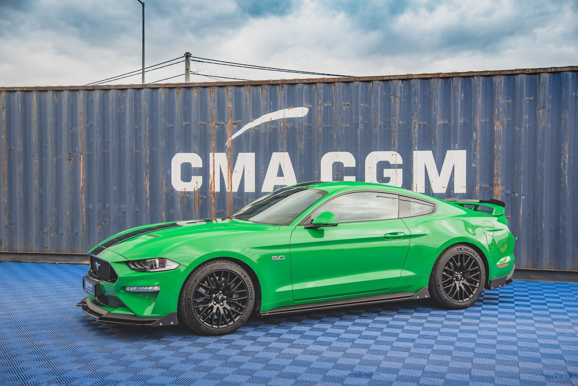 Maxton Design Боковые пороги, диффузоры и накладки на пороги для Ford Mustang GT Mk6 Facelift — изображение 3