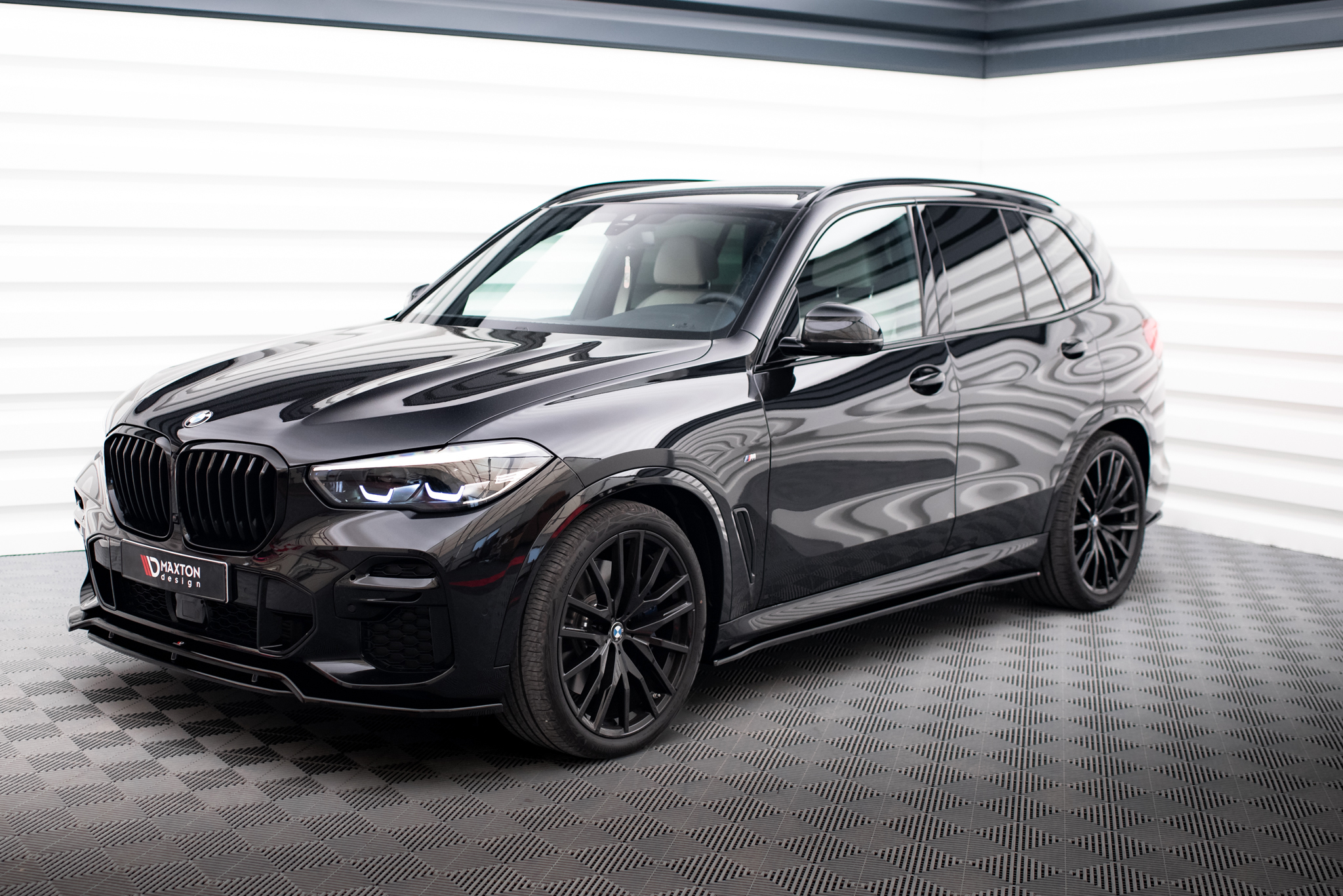 Maxton Design Боковые пороги и диффузоры для BMW X5 G05 M-pack — изображение 2