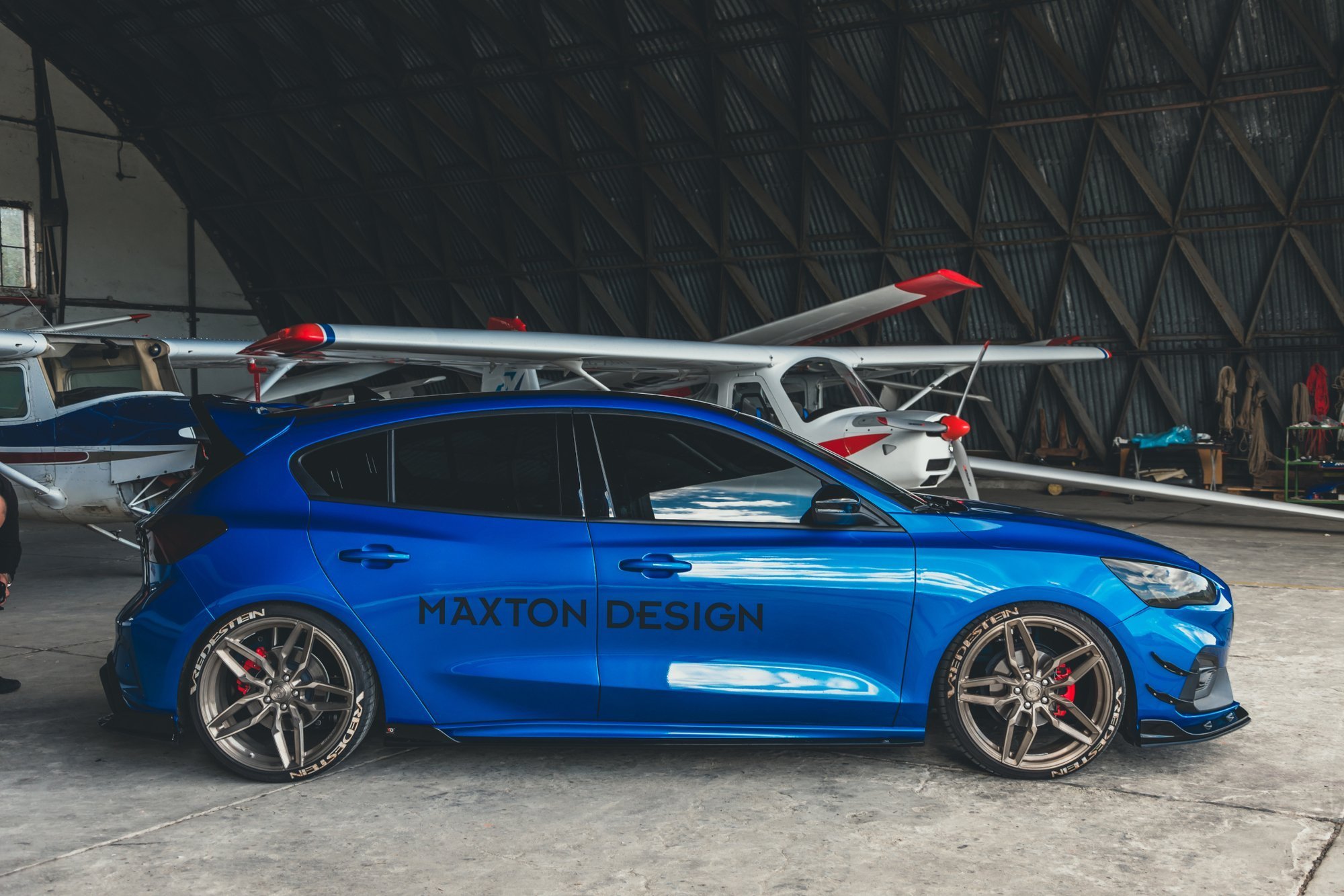 Maxton Design Боковые пороги и диффузоры для Ford Focus ST / ST-Line Mk4 — изображение 3