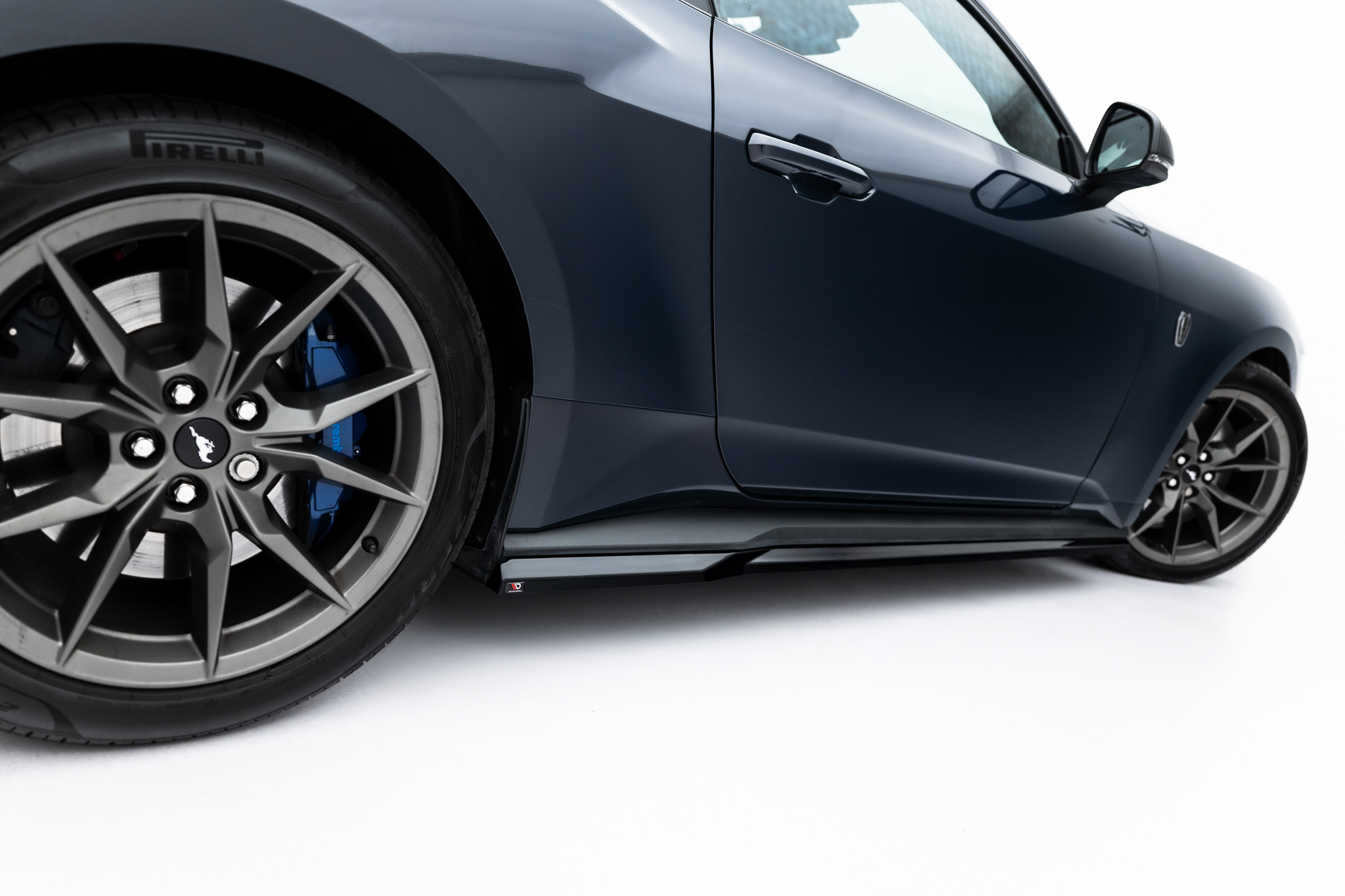 Maxton Design Боковые пороги и диффузоры для Ford Mustang Dark Horse Mk7 — изображение 3