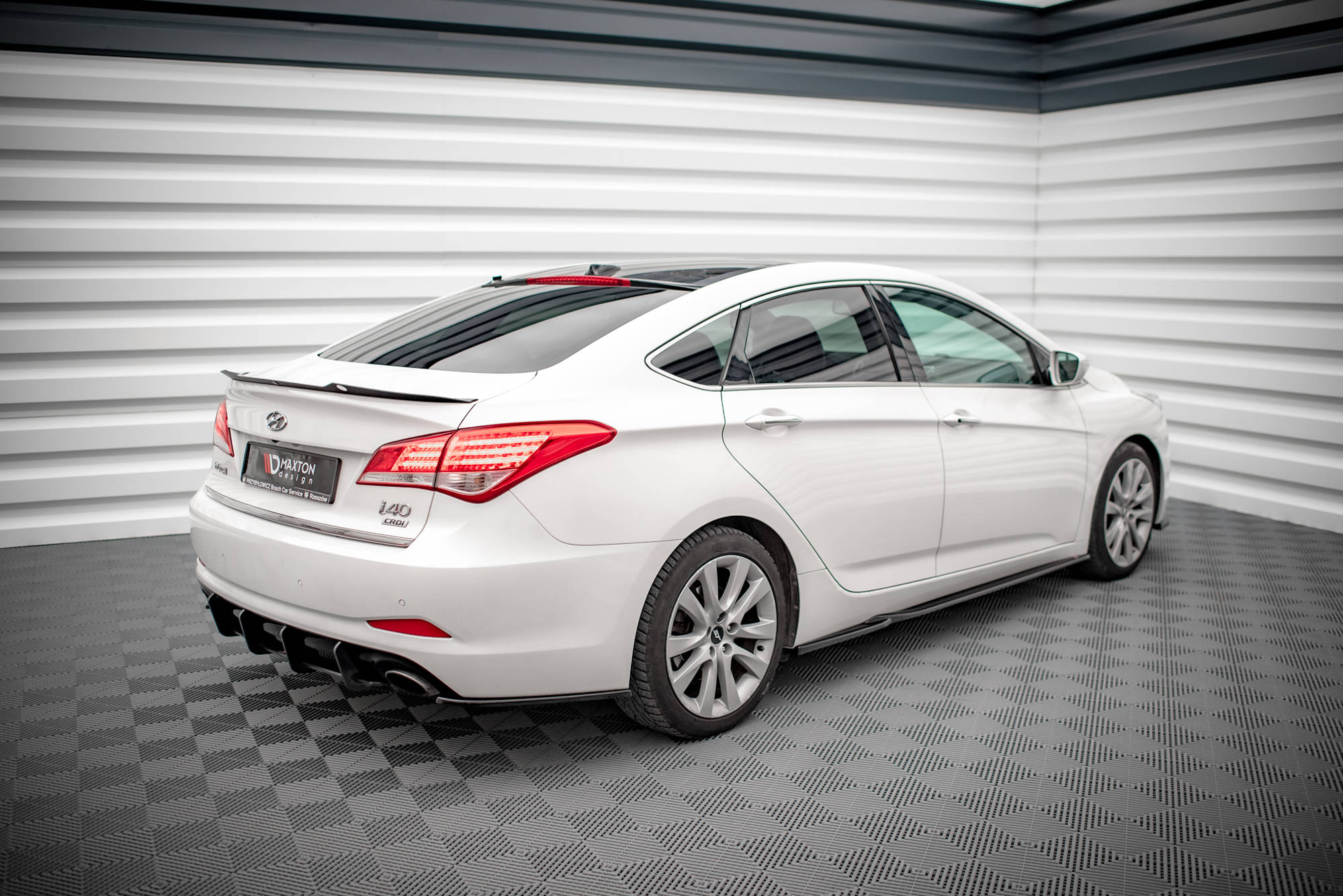 Maxton Design Боковые пороги и диффузоры для Hyundai I40 Mk1 — изображение 2
