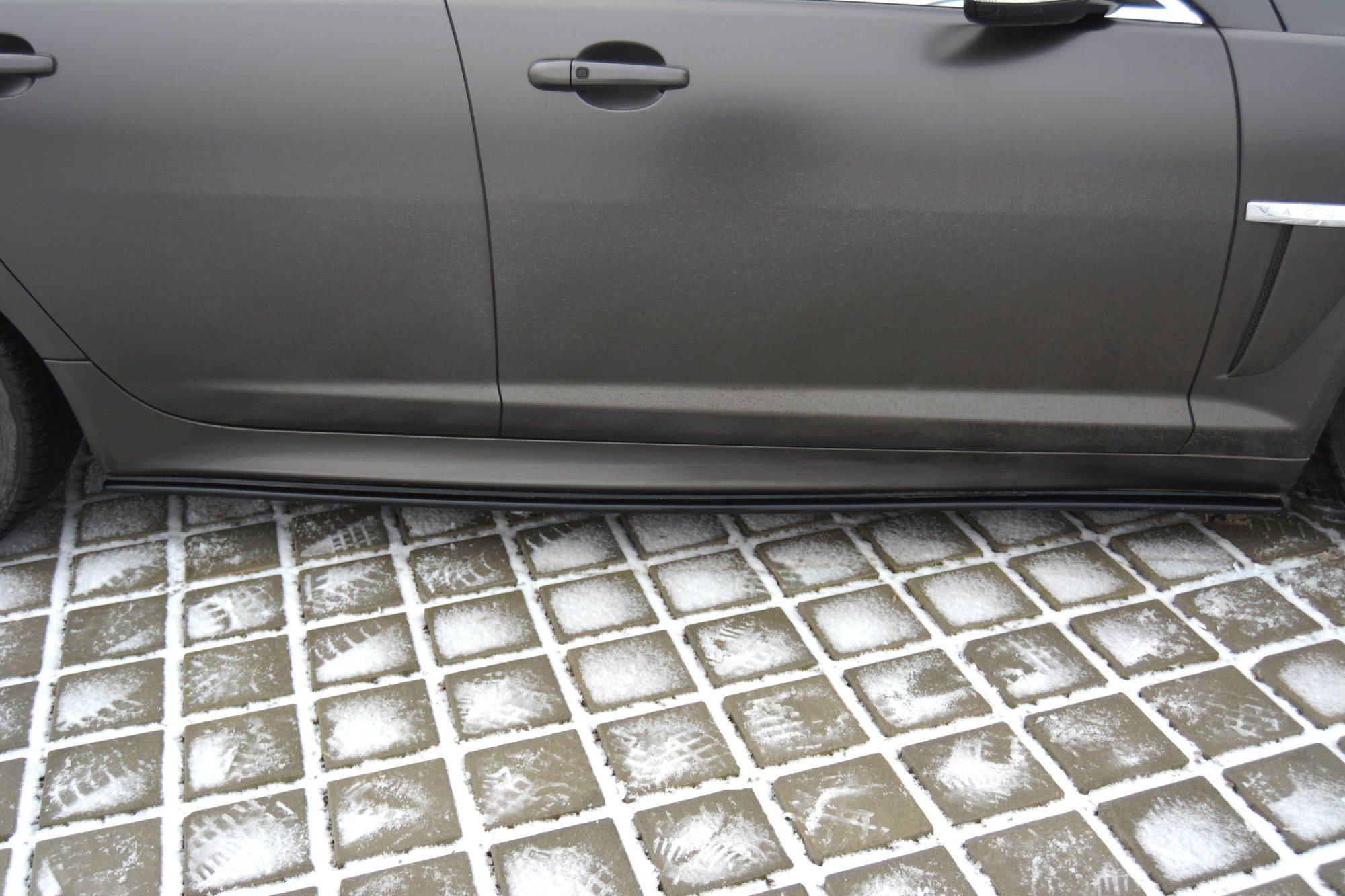 Maxton Design Боковые юбки и диффузоры для Jaguar XF (X250) MK1, спортивный тормоз S-Pack — изображение 2