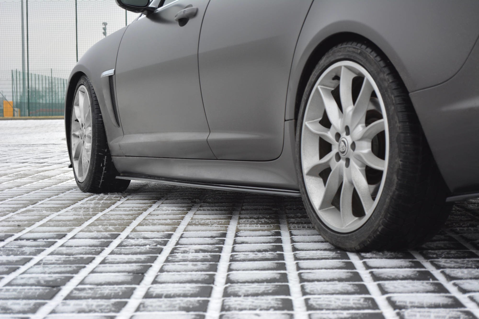 Maxton Design Боковые юбки и диффузоры для Jaguar XF (X250) MK1, спортивный тормоз S-Pack