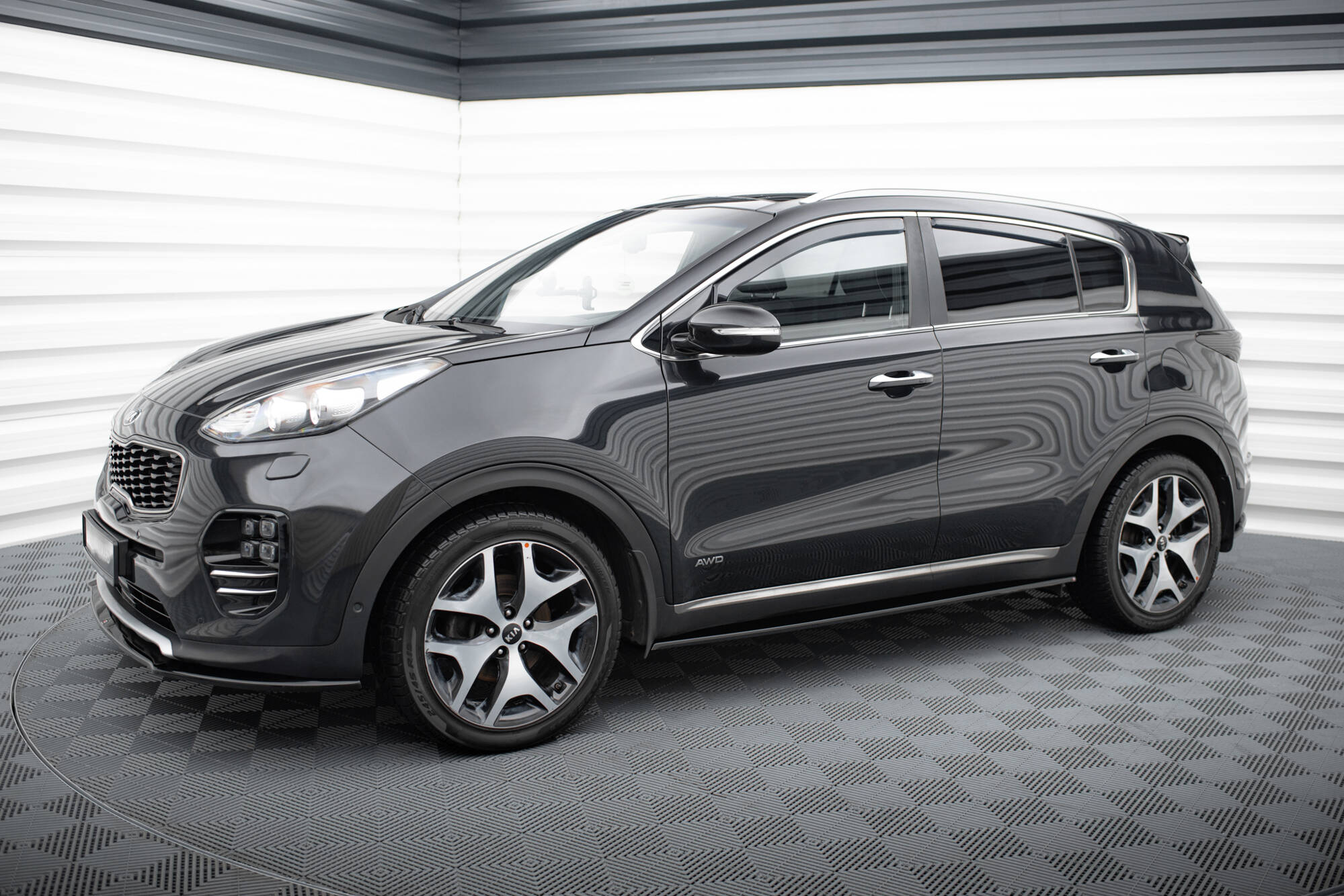 Maxton Design Боковые пороги и диффузоры для Kia Sportage GT-Line Mk4 — изображение 3