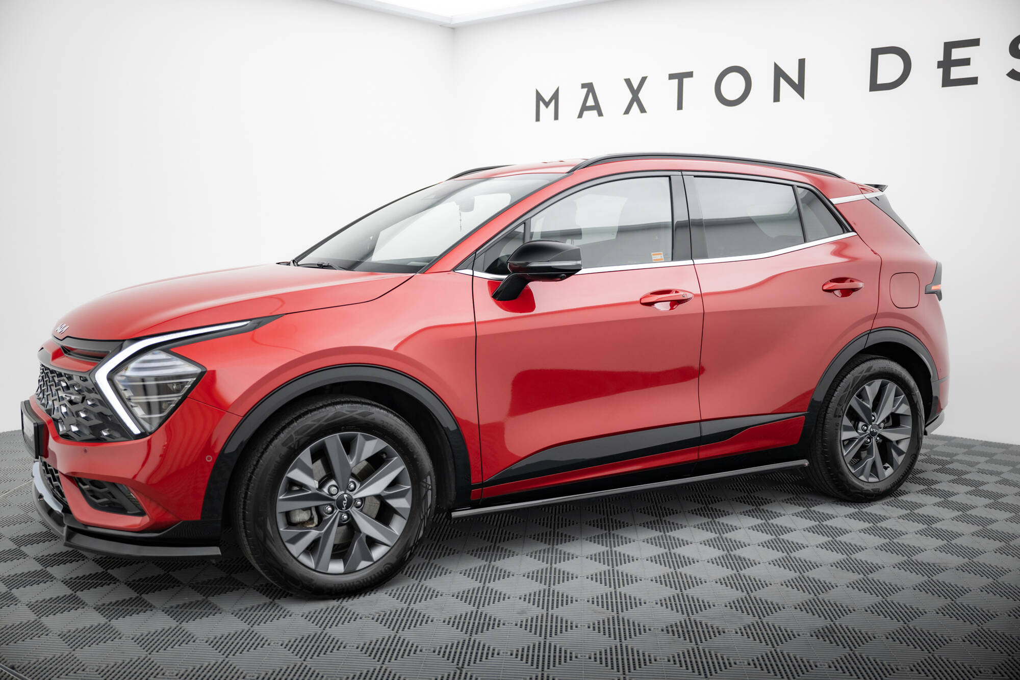 Maxton Design Боковые пороги и диффузоры для Kia Sportage GT-Line Mk5 — изображение 2