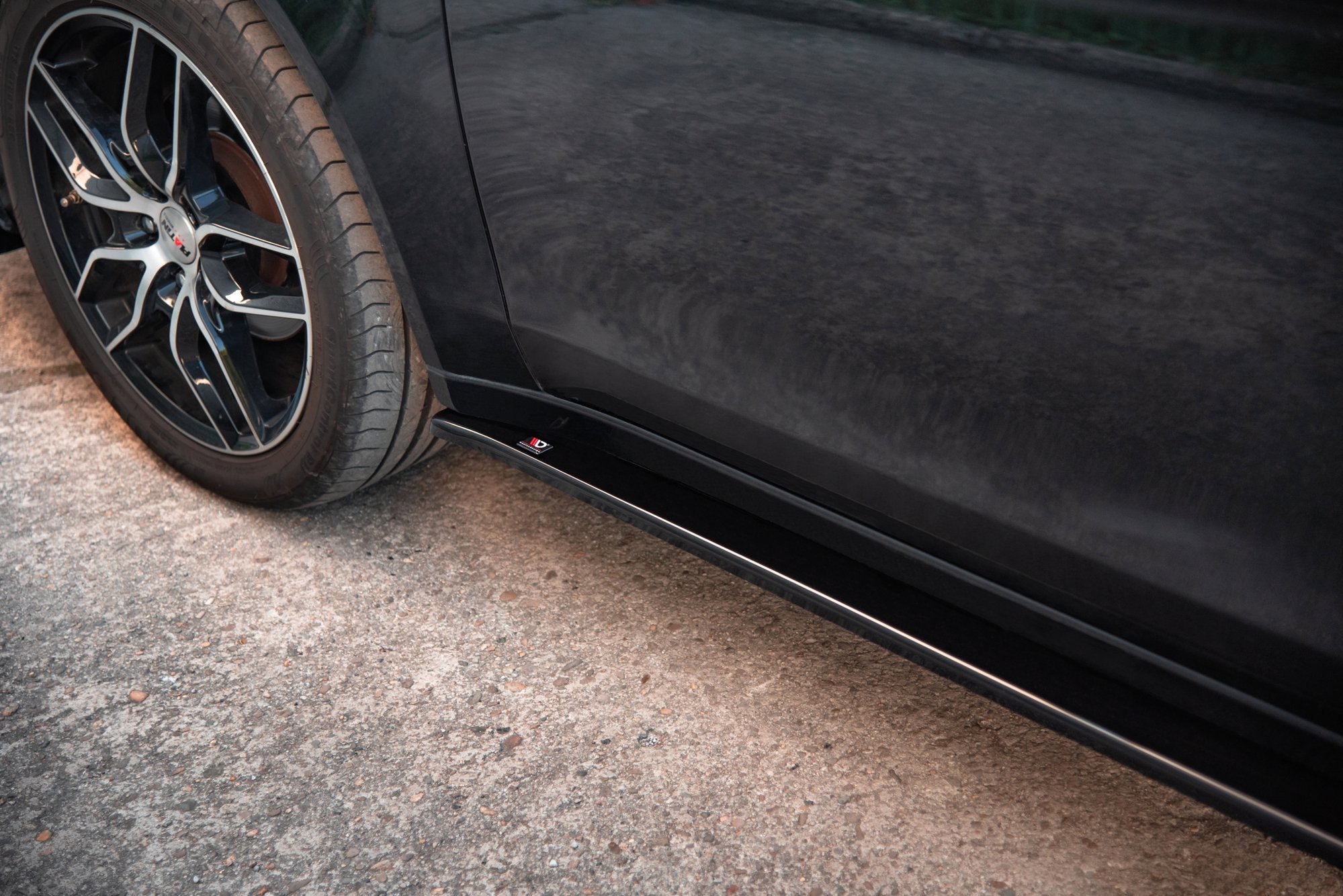 Maxton Design Боковые диффузоры для Mitsubishi Lancer Mk8