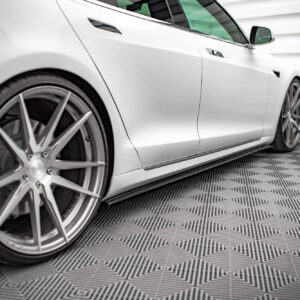 Maxton Design Боковые пороги и диффузоры для обновленной Tesla Model S