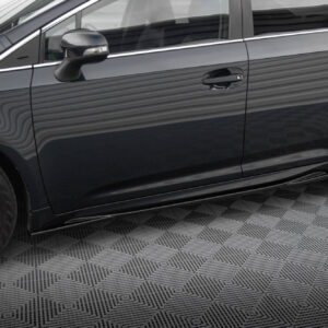 Maxton Design Боковые пороги и диффузоры для Toyota Avensis Mk3 после рестайлинга