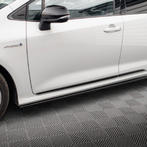 Maxton Design Боковые диффузоры для Toyota Corolla XII Sedan