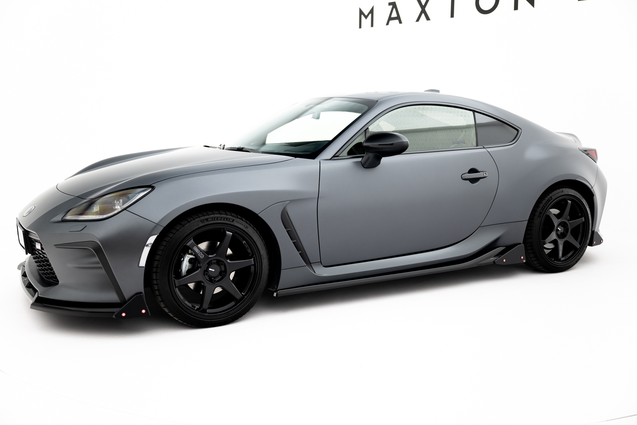 Maxton Design Боковые диффузоры V.1 + накладки на пороги Toyota GR86 Mk1 — изображение 2