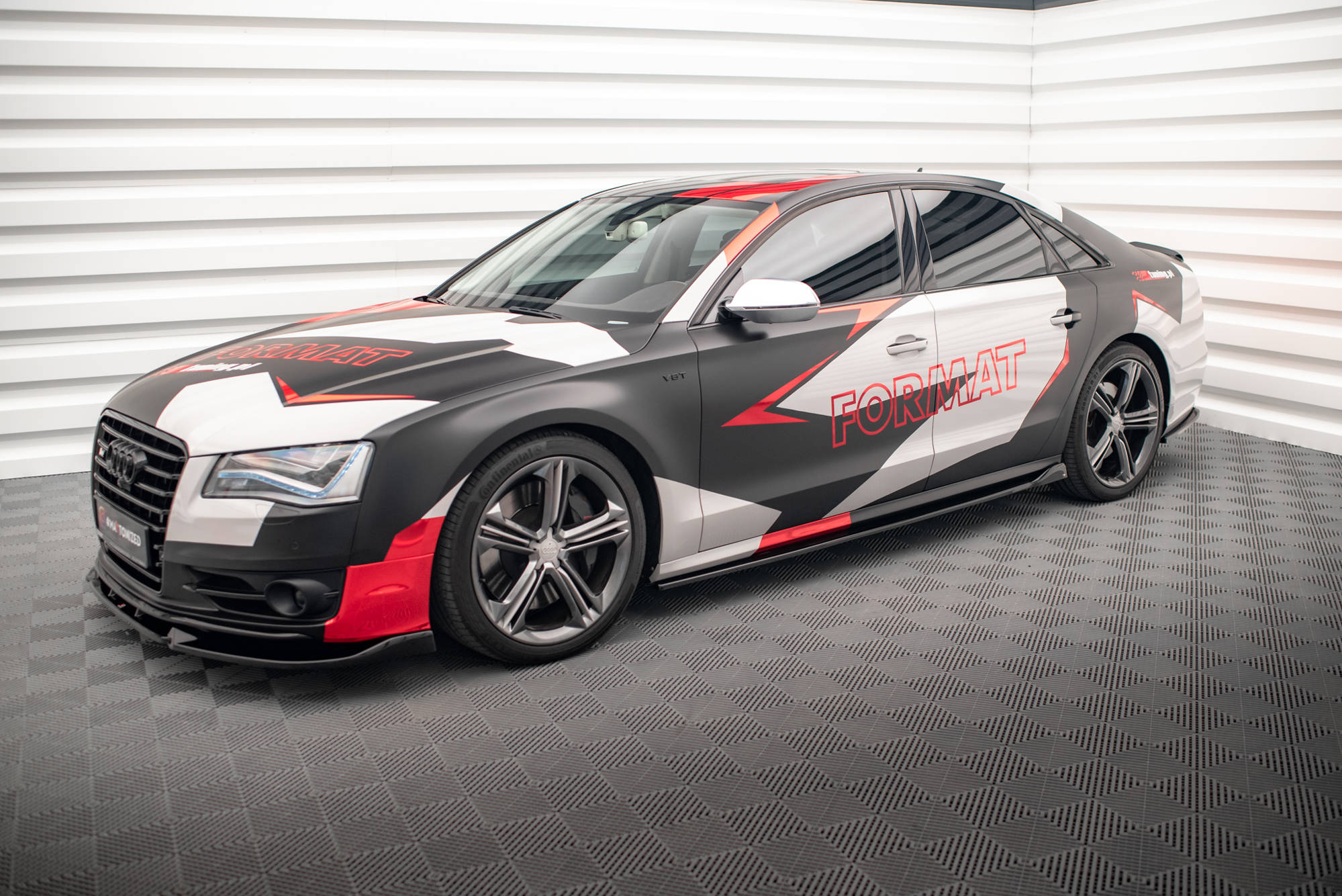 Maxton Design Боковые диффузоры V.2 для Audi S8 D4 — изображение 2