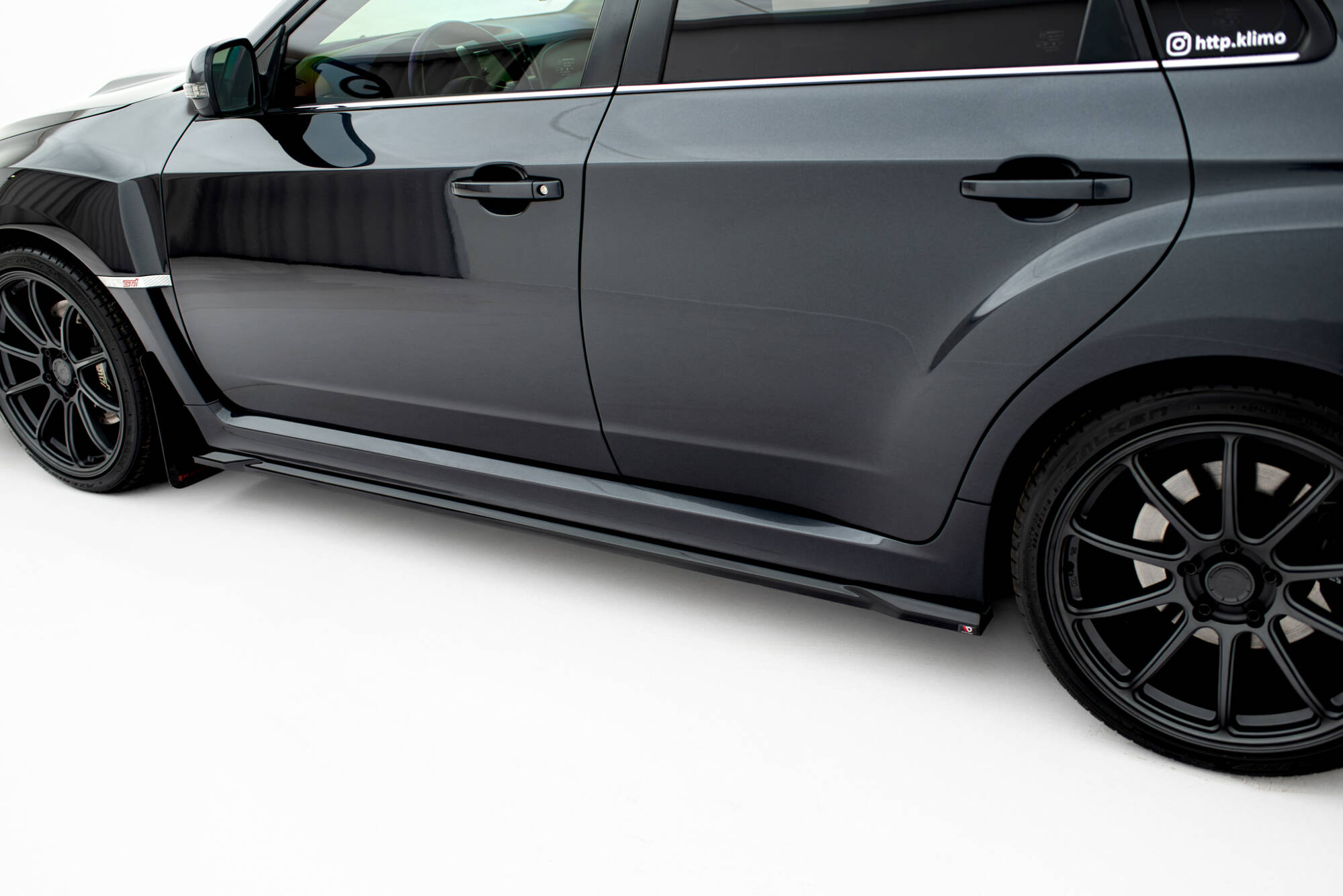 Maxton Design Боковые пороги и диффузоры V.2 для Subaru Impreza WRX STI Mk3 (рестайлинг) — изображение 3