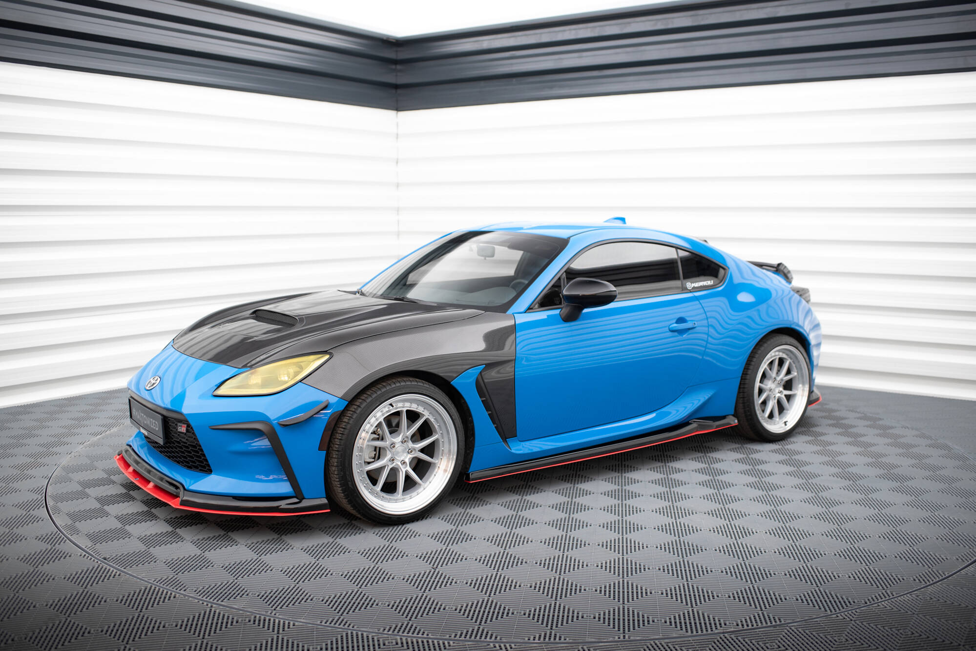 Maxton Design Боковые диффузоры V.2 для Toyota GR86 Mk1 — изображение 3