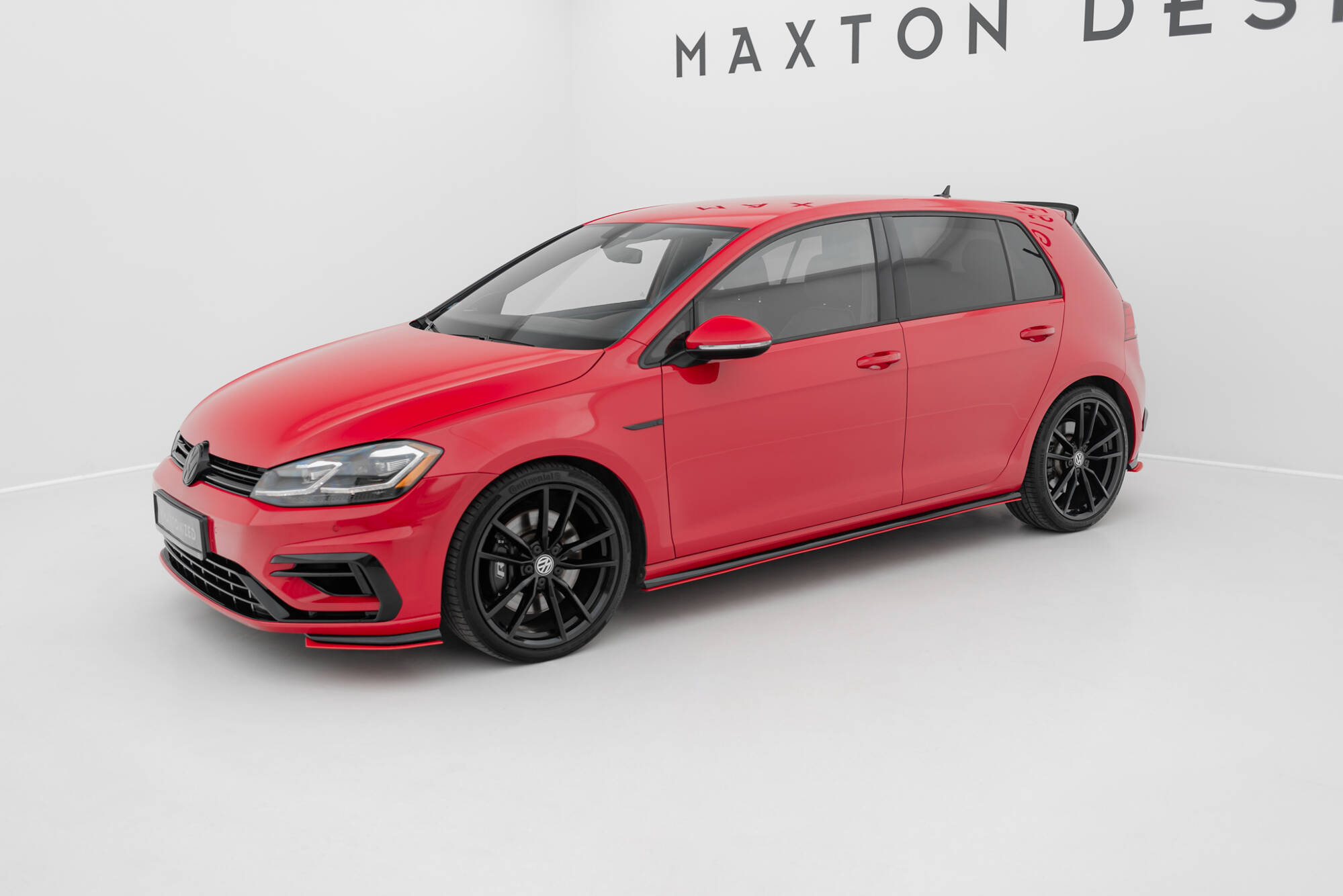 Maxton Design Боковые диффузоры V.2 для Volkswagen Golf R / R-Line Mk7 (рестайлинг) — изображение 2