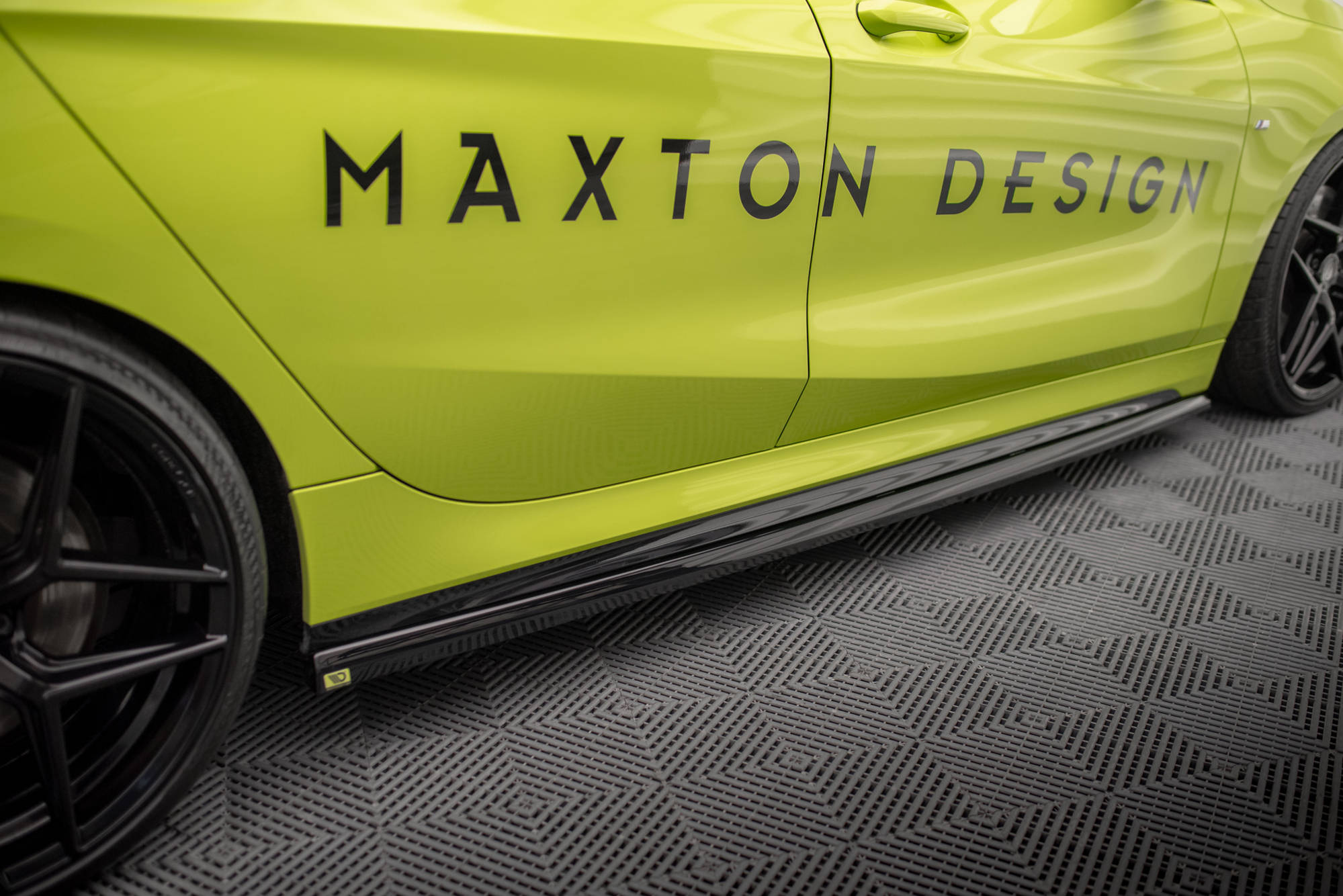 Maxton Design Боковые диффузоры V.4 для BMW 1 M-Pack/ M135i / 128ti F40 — изображение 2