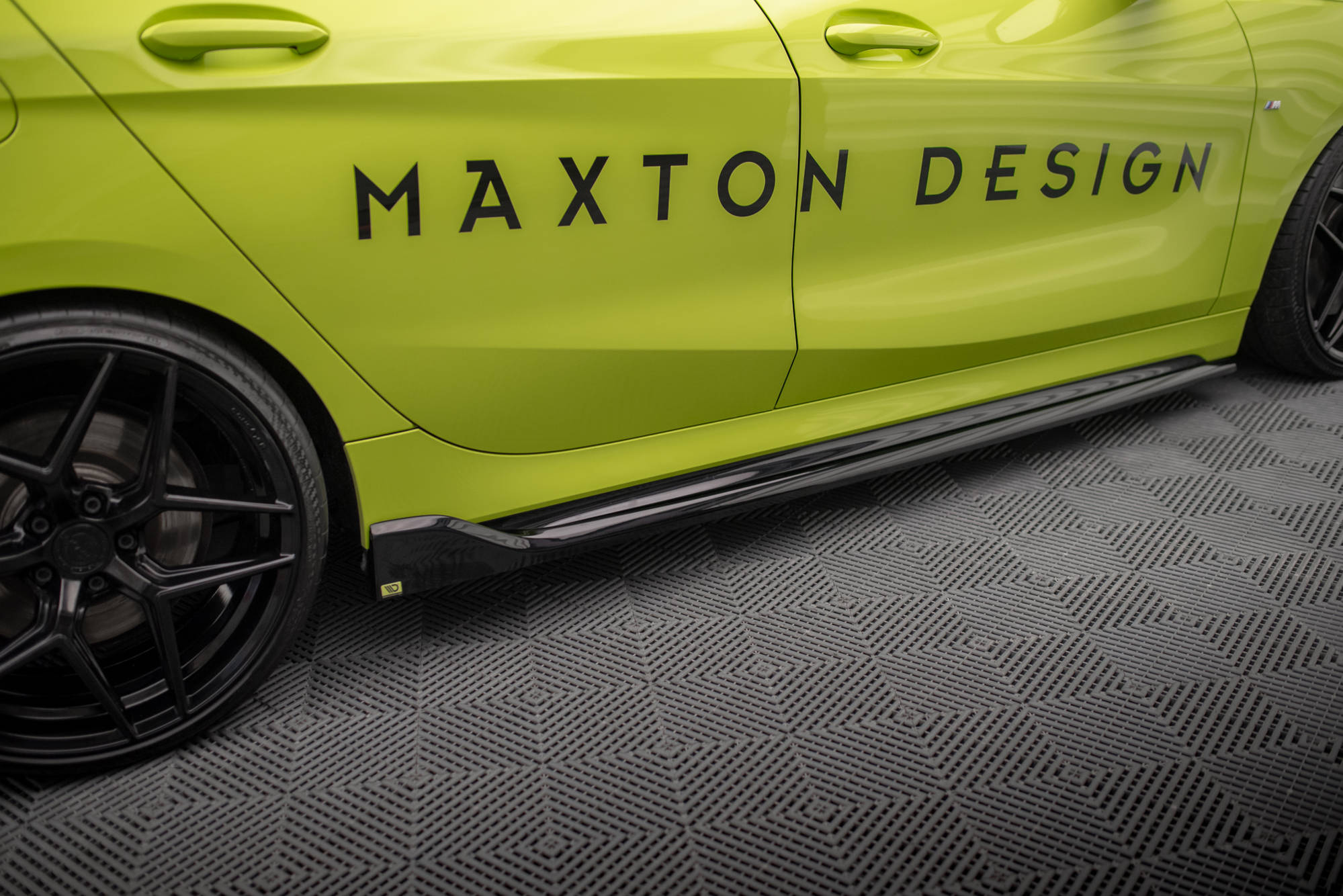 Maxton Design Боковые диффузоры V.5 для BMW 1 M-Pack/ M135i / 128ti F40 — изображение 2