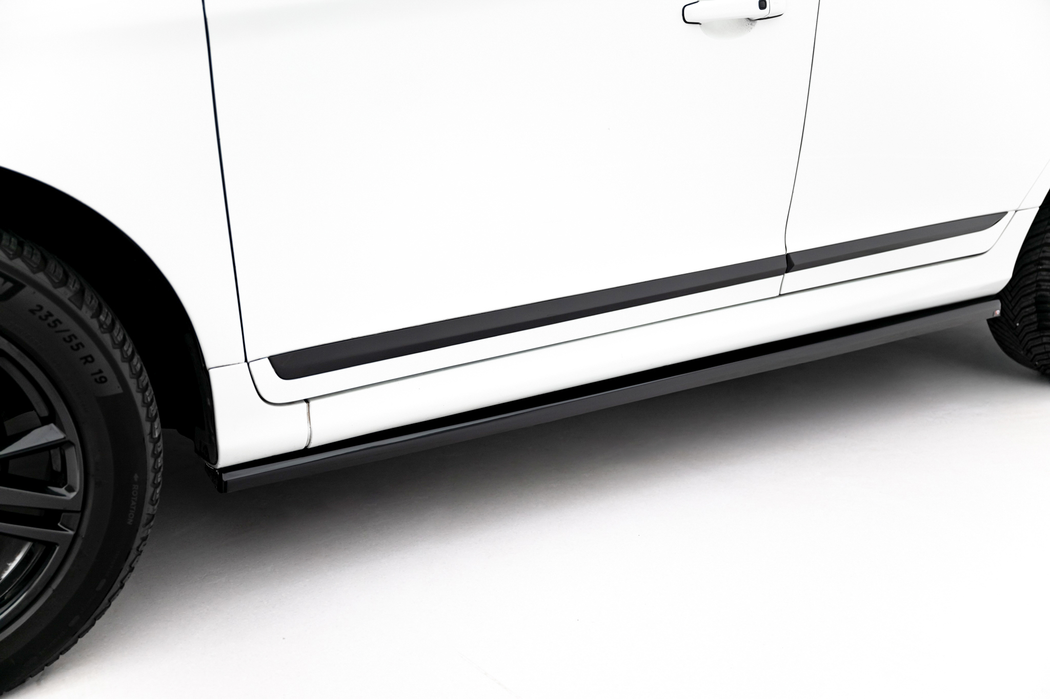 Maxton Design Боковые пороги и диффузоры для Volvo XC60 Mk1 после рестайлинга — изображение 3