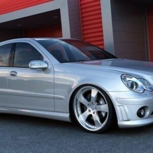 Maxton Design Боковые юбки для Mercedes C W203 < AMG 204 LOOK>
