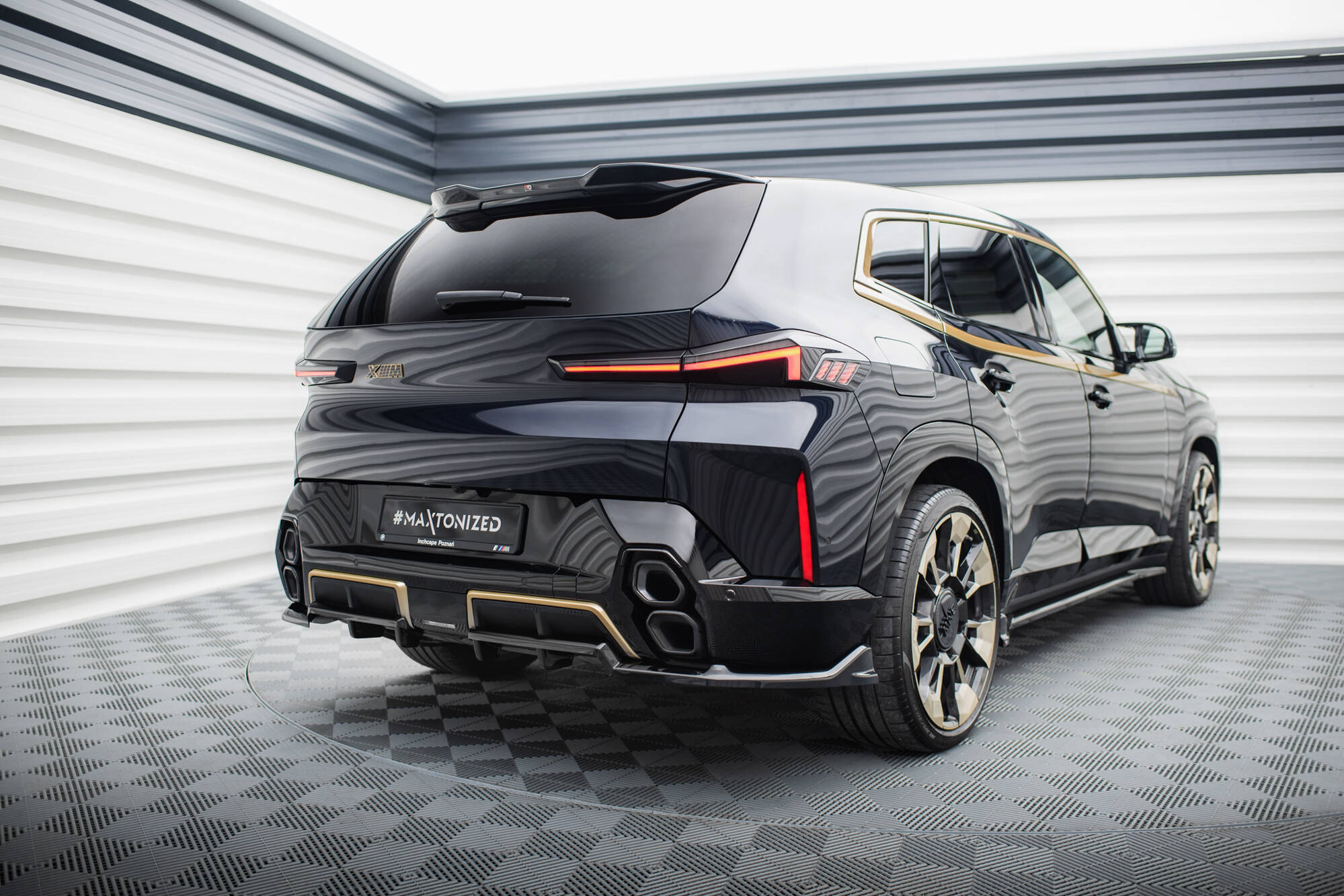 Maxton Design Накладка на спойлер 3D BMW XM G09 — изображение 2