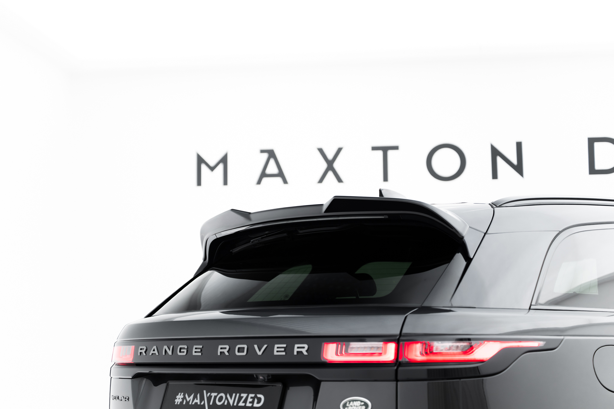 Maxton Design Накладка на спойлер 3D для Land Rover Range Rover Velar R-Dynamic Mk1