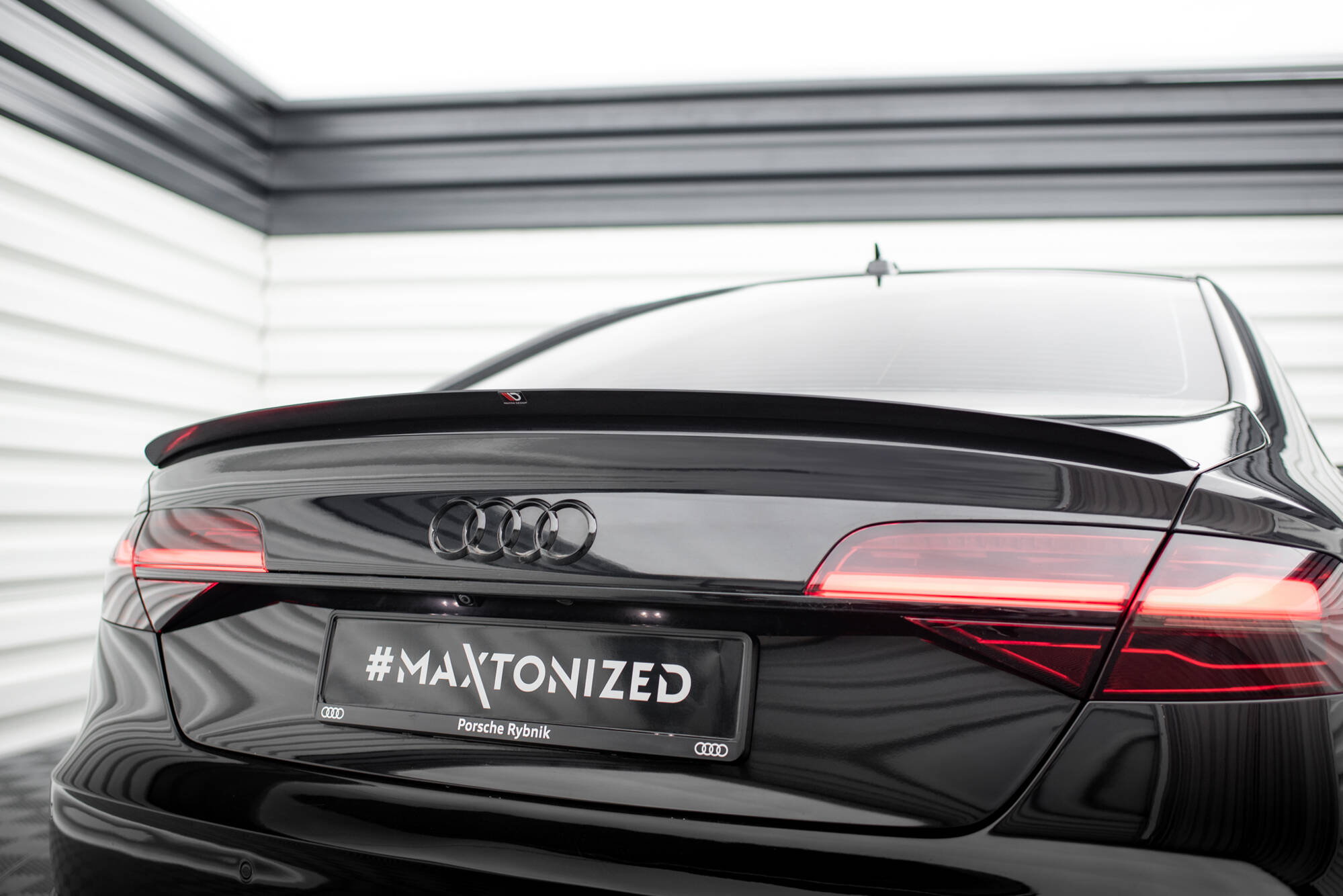 Maxton Design Спойлер Audi A8 D4