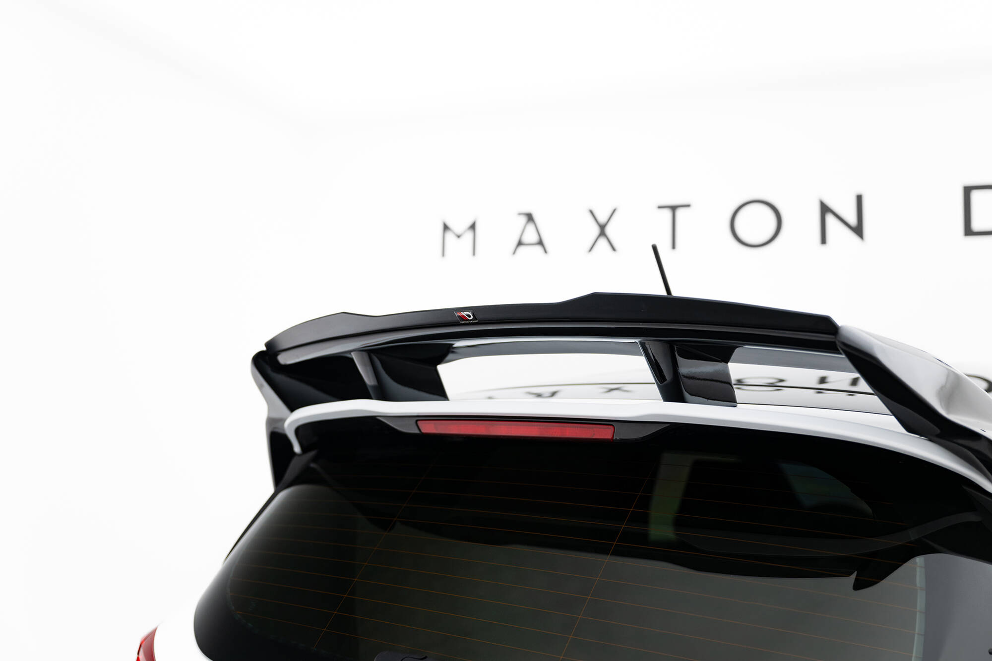 Maxton Design Спойлер Ford Fiesta ST / ST-Line Mk8 / Mk8 Facelift (для спойлера FO-FI-8-ST-FH1FP)