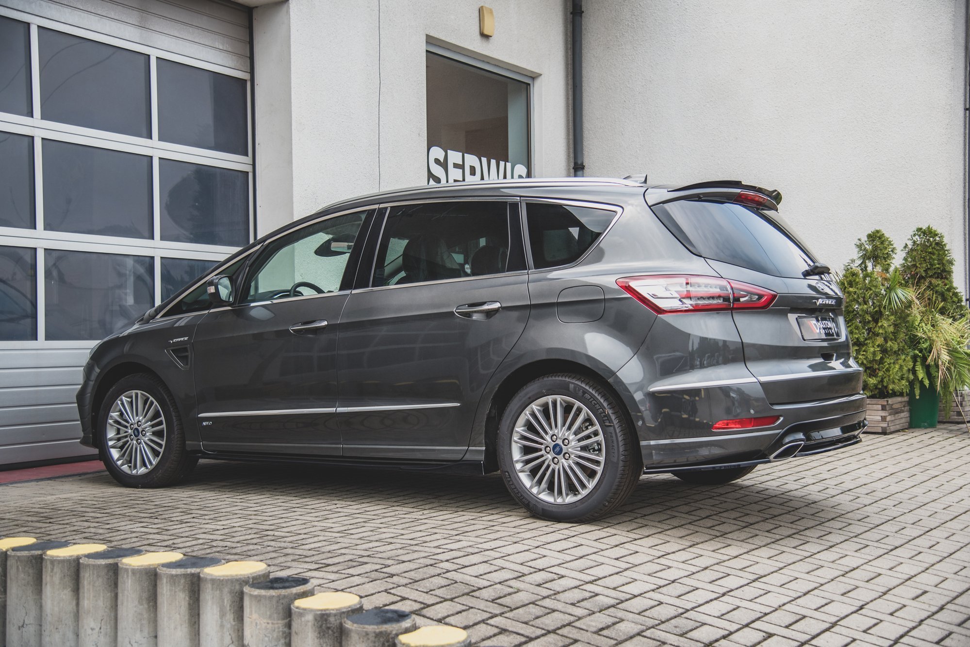 Maxton Design Спойлер Ford S-Max Mk2 Facelift — изображение 3