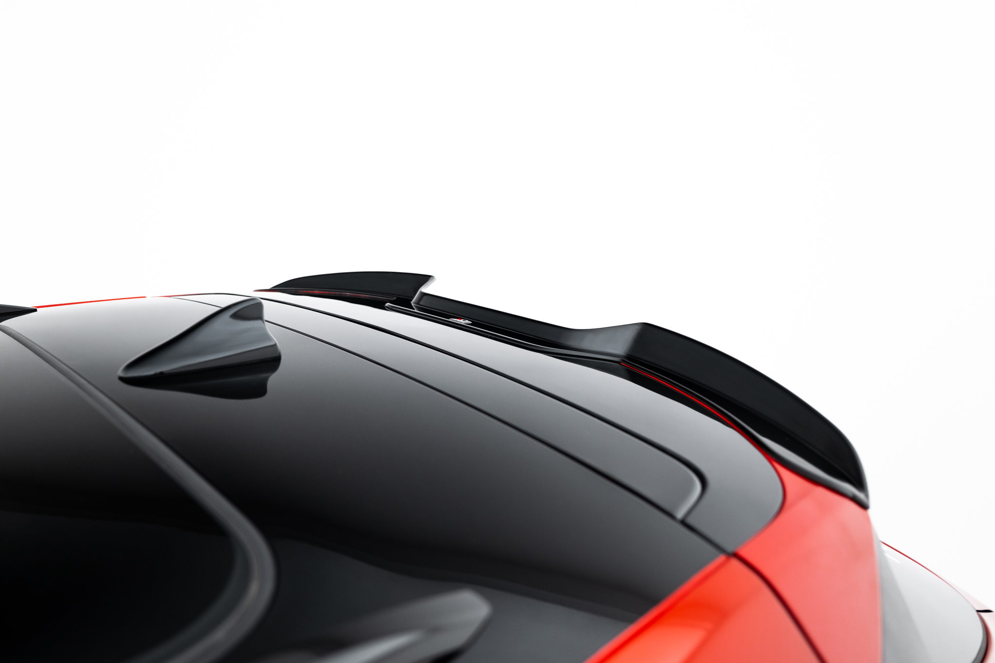 Maxton Design Спойлер Forthing T-Five Mk1 — изображение 2