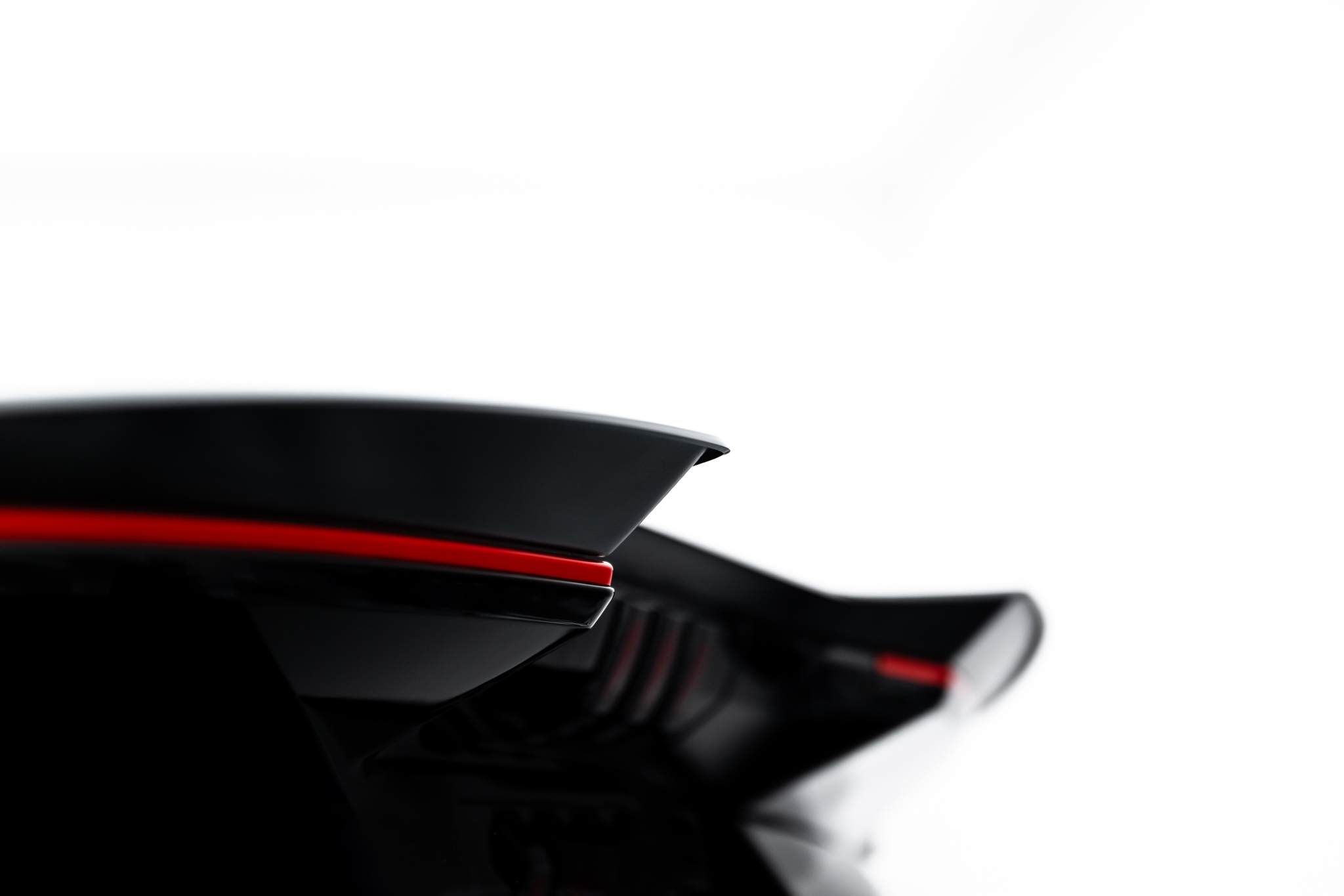 Maxton Design Спойлер Forthing T-Five Mk1 — изображение 4