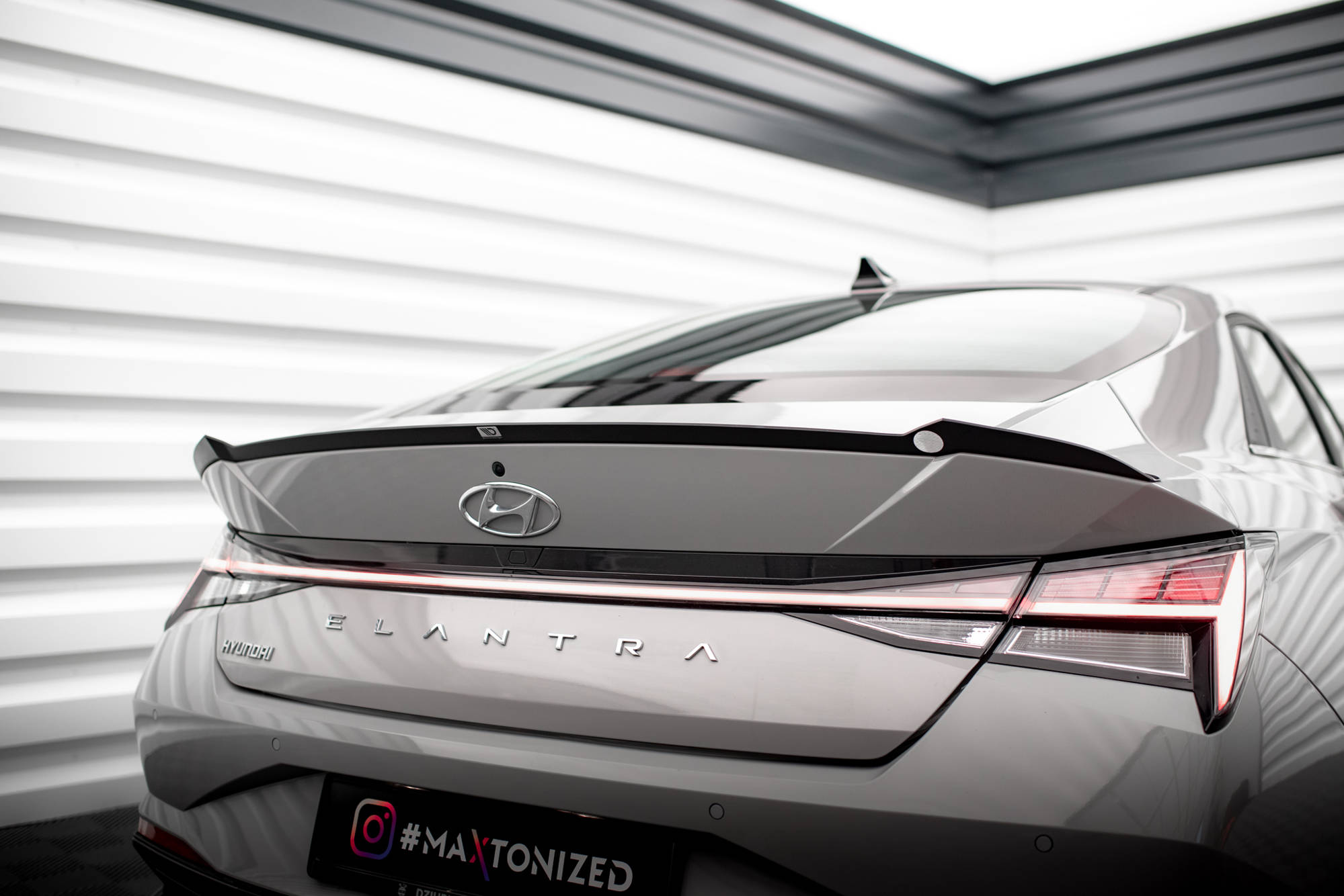 Maxton Design Спойлер Hyundai Elantra Mk7