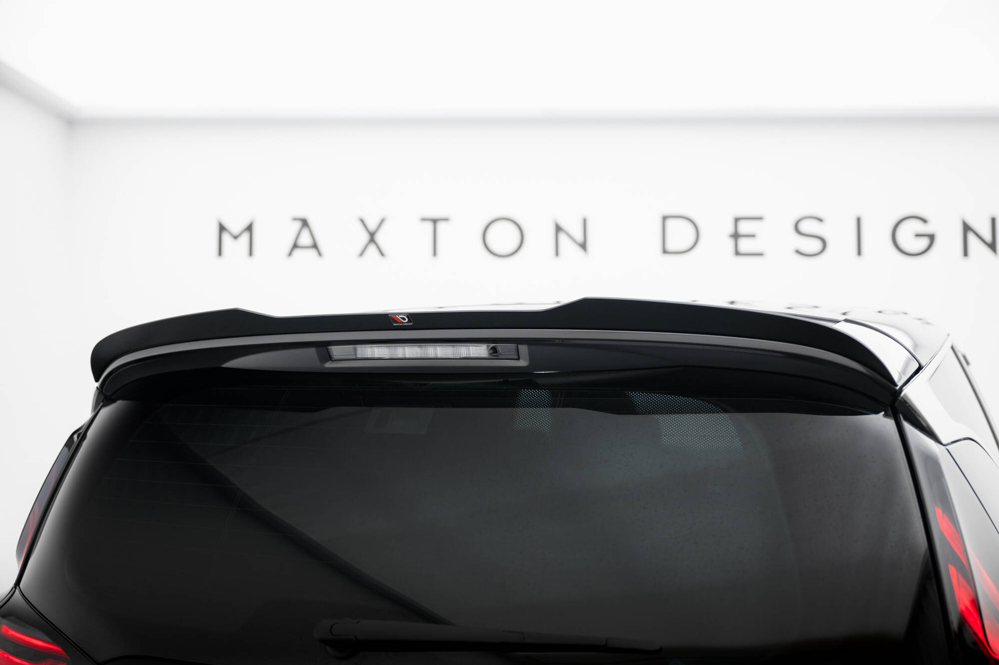 Maxton Design Накладка на спойлер Renault Espace Mk5