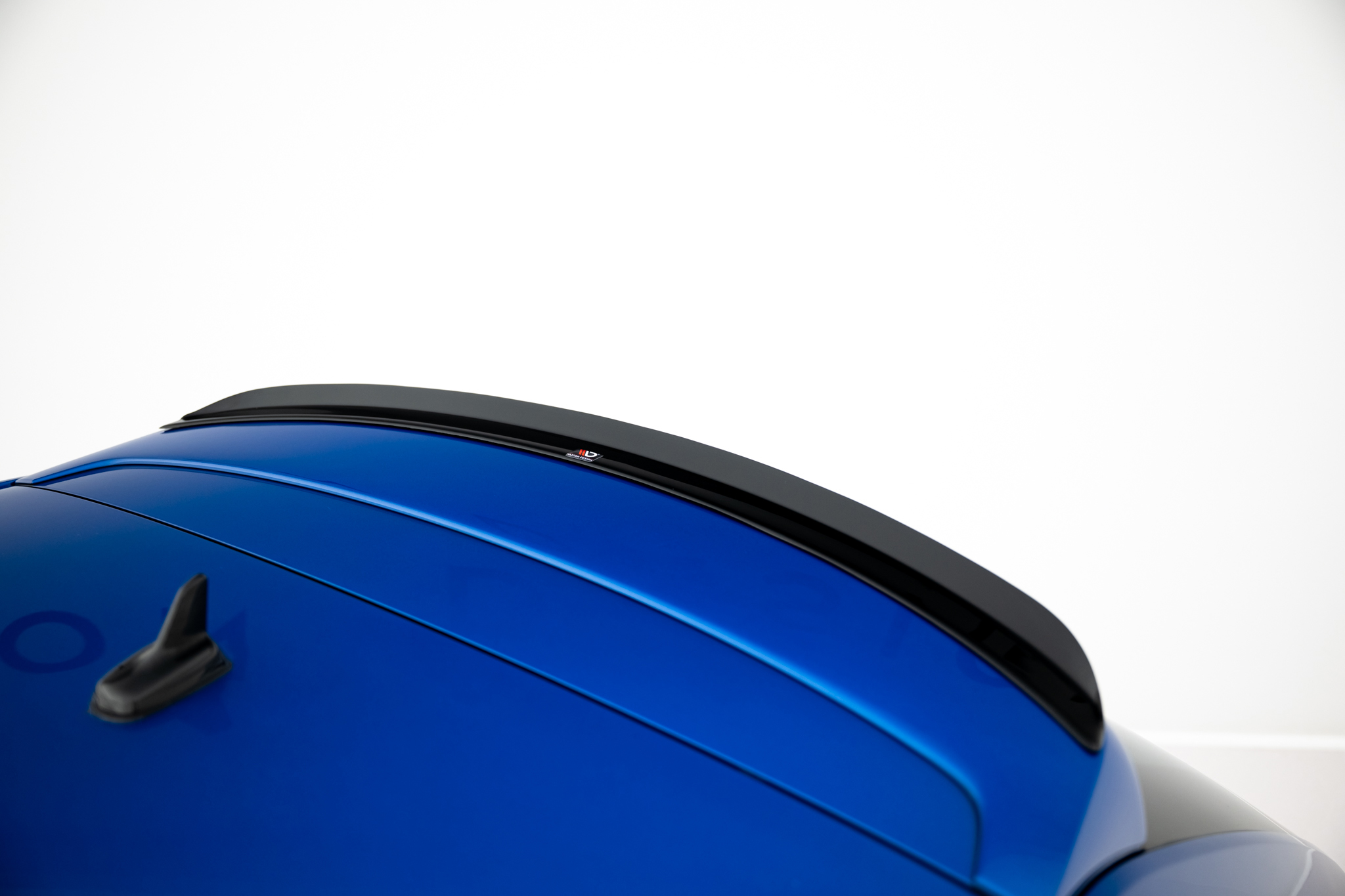 Maxton Design Накладка на спойлер Skoda Octavia RS Mk3/Mk3 FL Estate — изображение 2