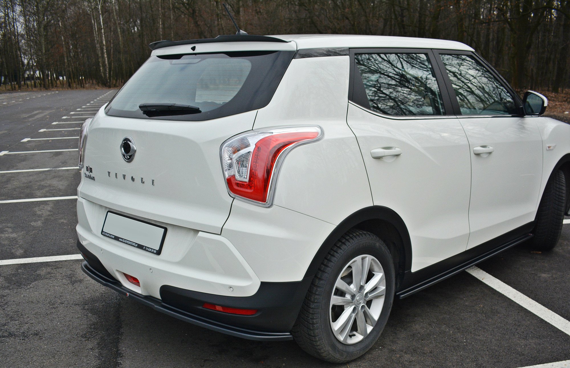 Maxton Design СПОЙЛЕР CAP SSANGYONG TIVOLI — изображение 2