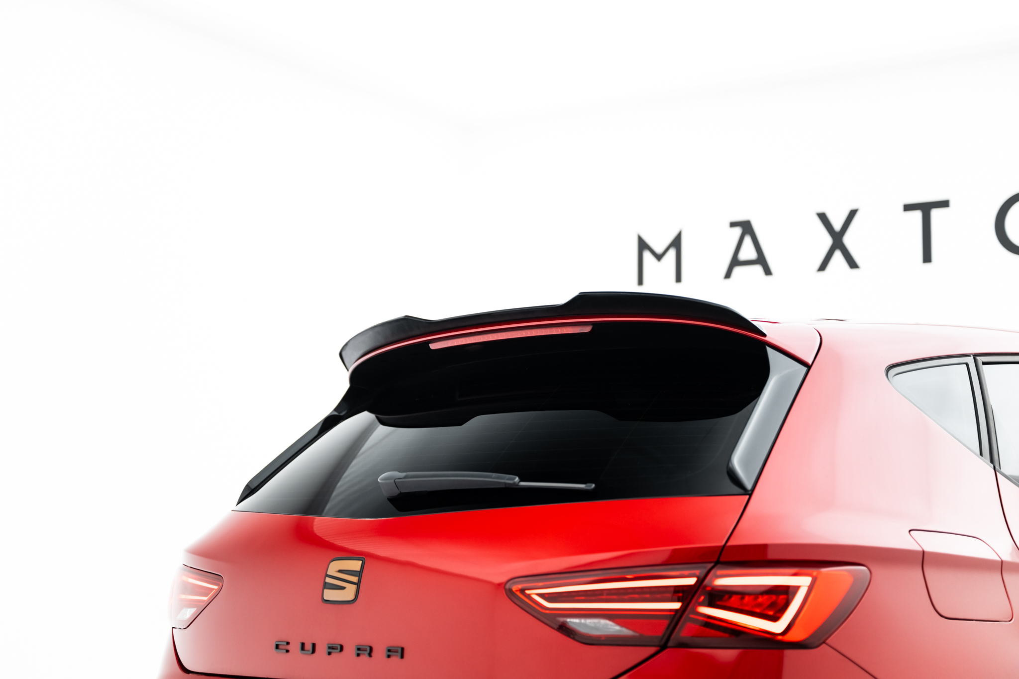 Maxton Design Накладка на спойлер V.2 для Seat Leon Cupra Hatchback Mk3