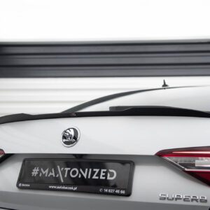 Maxton Design Накладка на спойлер V.2 Skoda Superb Liftback Mk3 / Mk3 Facelift