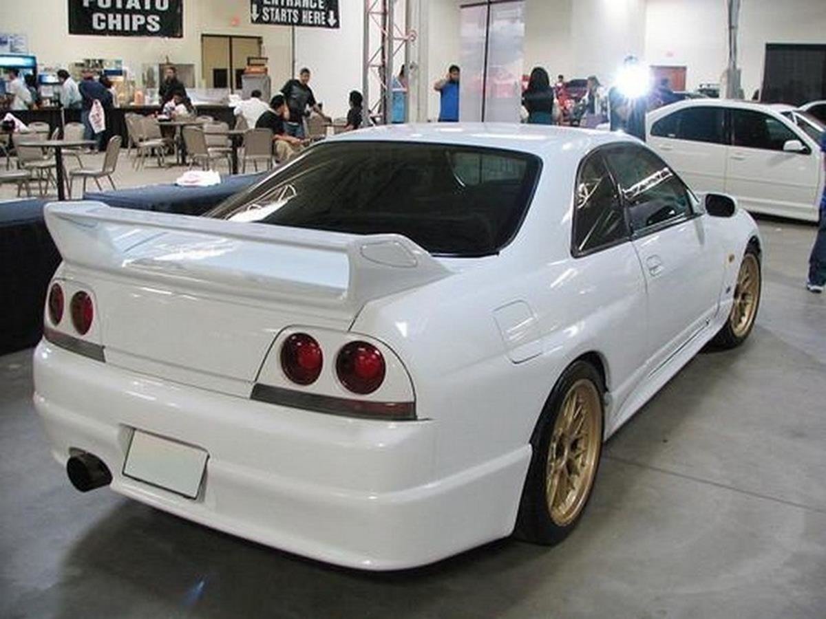 Maxton Design СПОЙЛЕР NISSAN SKYLINE R33