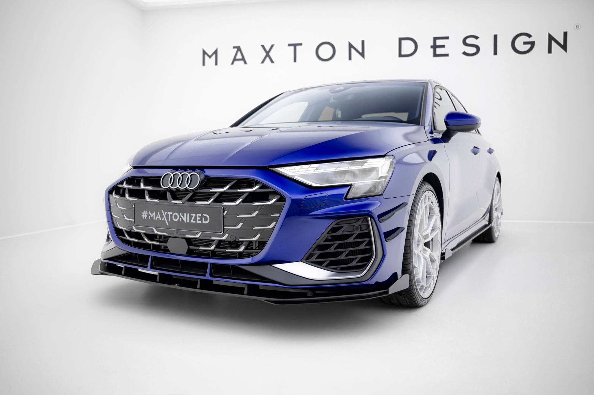 Maxton Design Передний сплиттер Street Pro + брызговики для Audi A3 S-Line Sedan / S3 Sedan 8Y Facelift