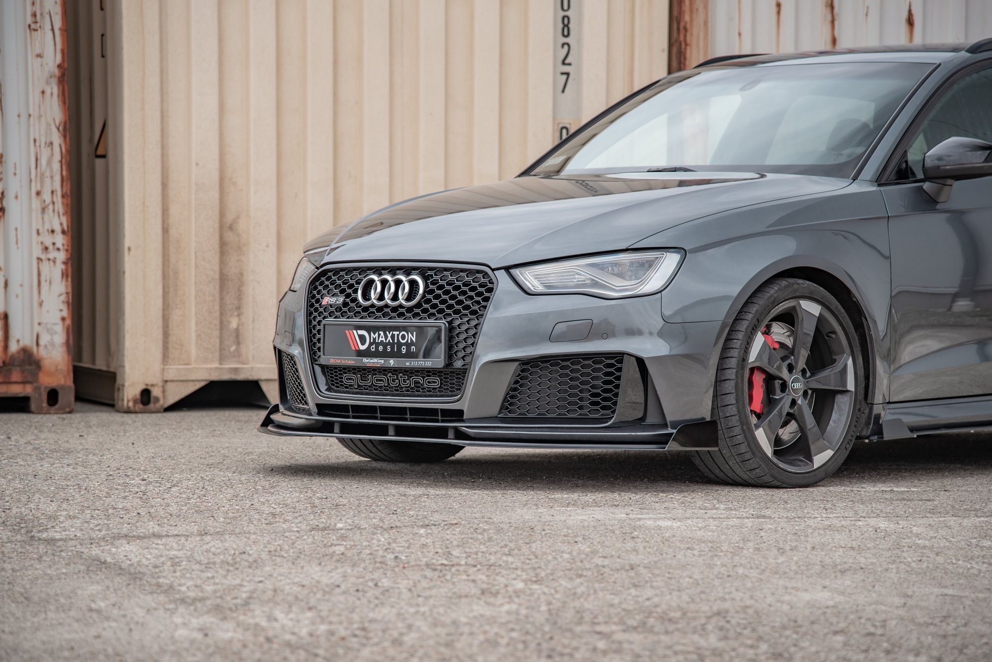 Maxton Design Передний сплиттер Street Pro + брызговики для Audi RS3 8V Sportback — изображение 5