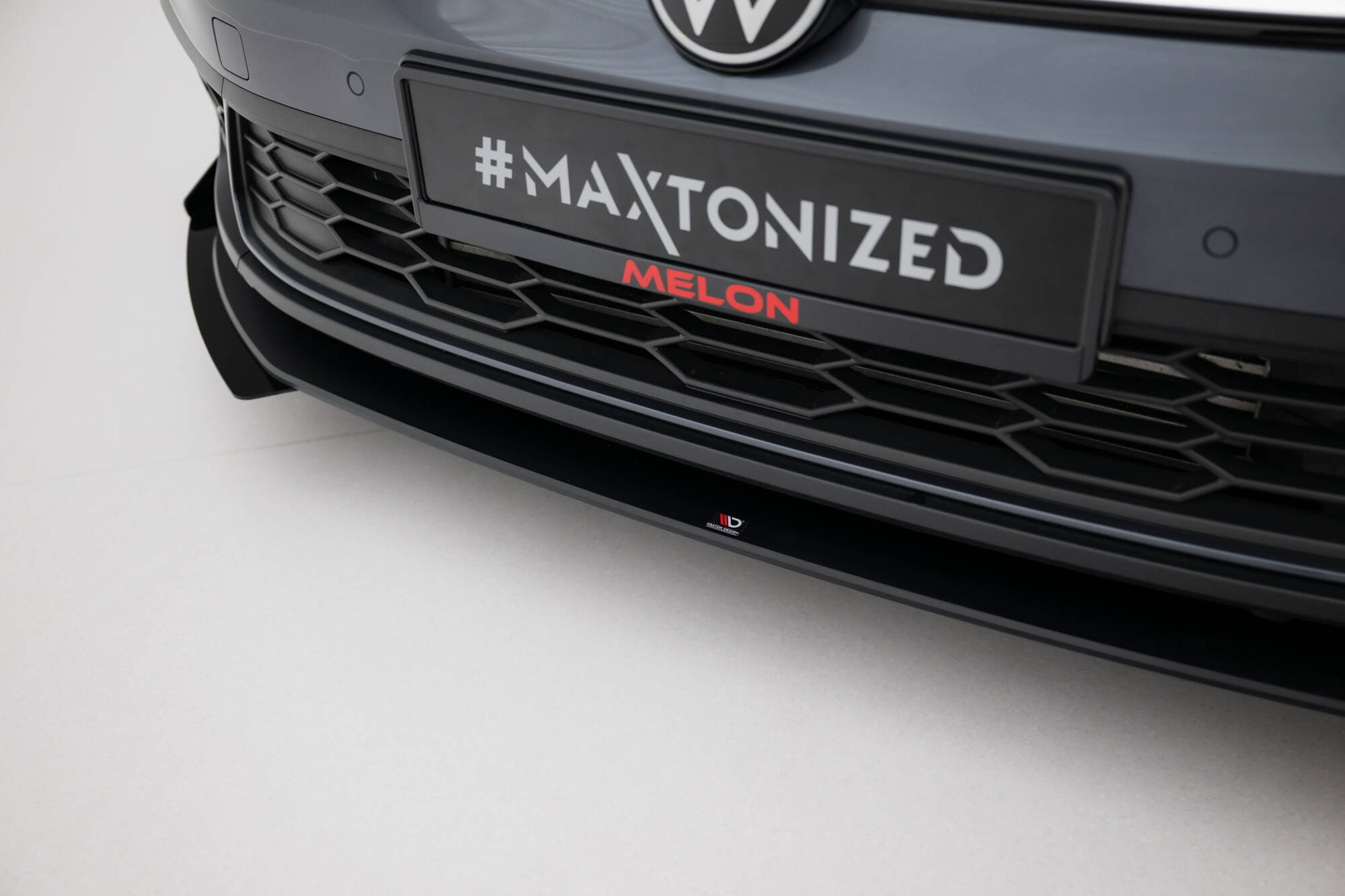 Maxton Design Передний сплиттер Street Pro + брызговики для Volkswagen Polo GTI Mk6 Facelift — изображение 3