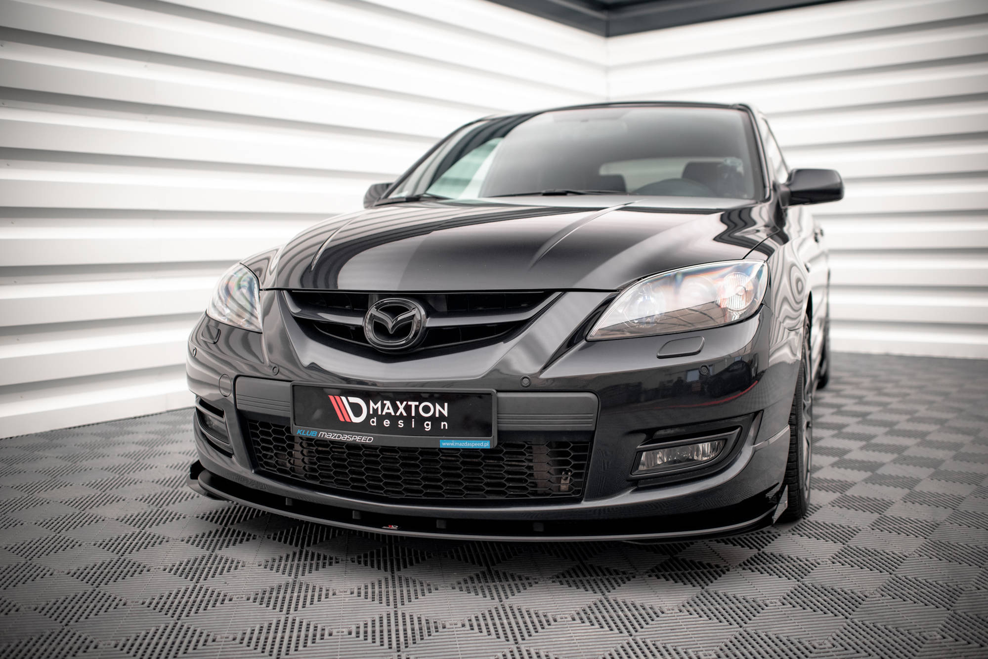 Maxton Design Передний сплиттер Street Pro V.1 + брызговики для Mazda 3 MPS Mk1