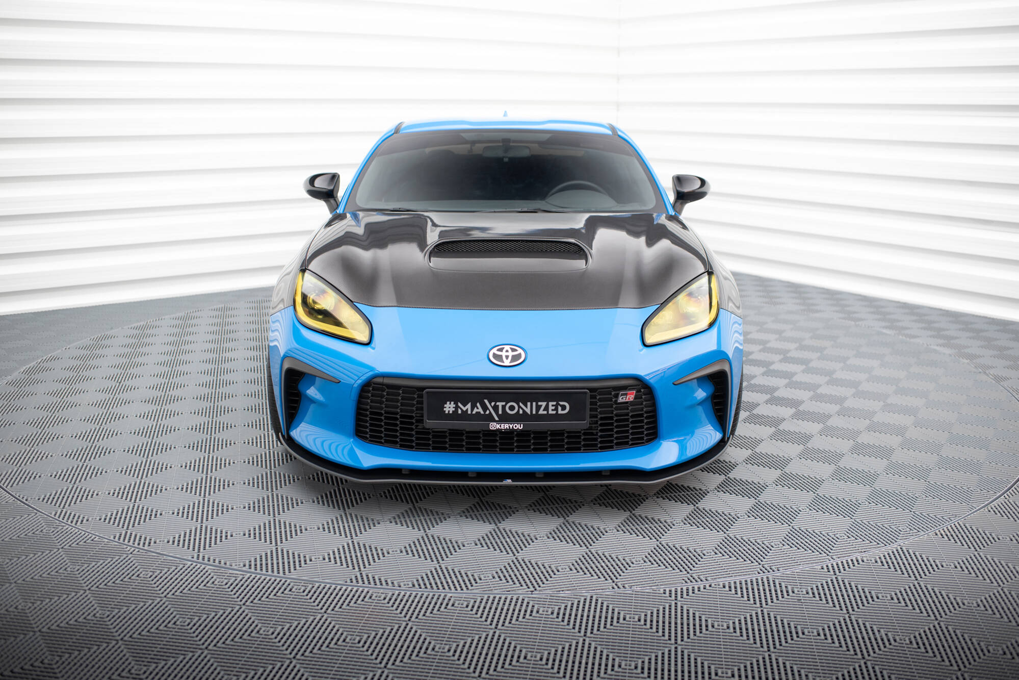 Maxton Design Передний сплиттер Street Pro V.1 для Toyota GR86 Mk1 — изображение 2