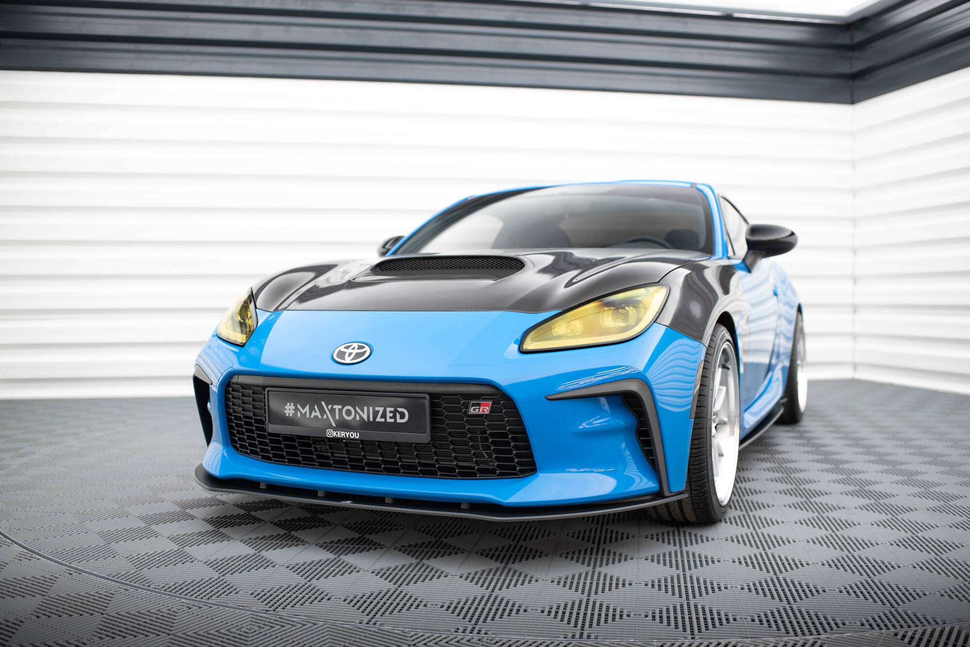 Maxton Design Передний сплиттер Street Pro V.1 для Toyota GR86 Mk1