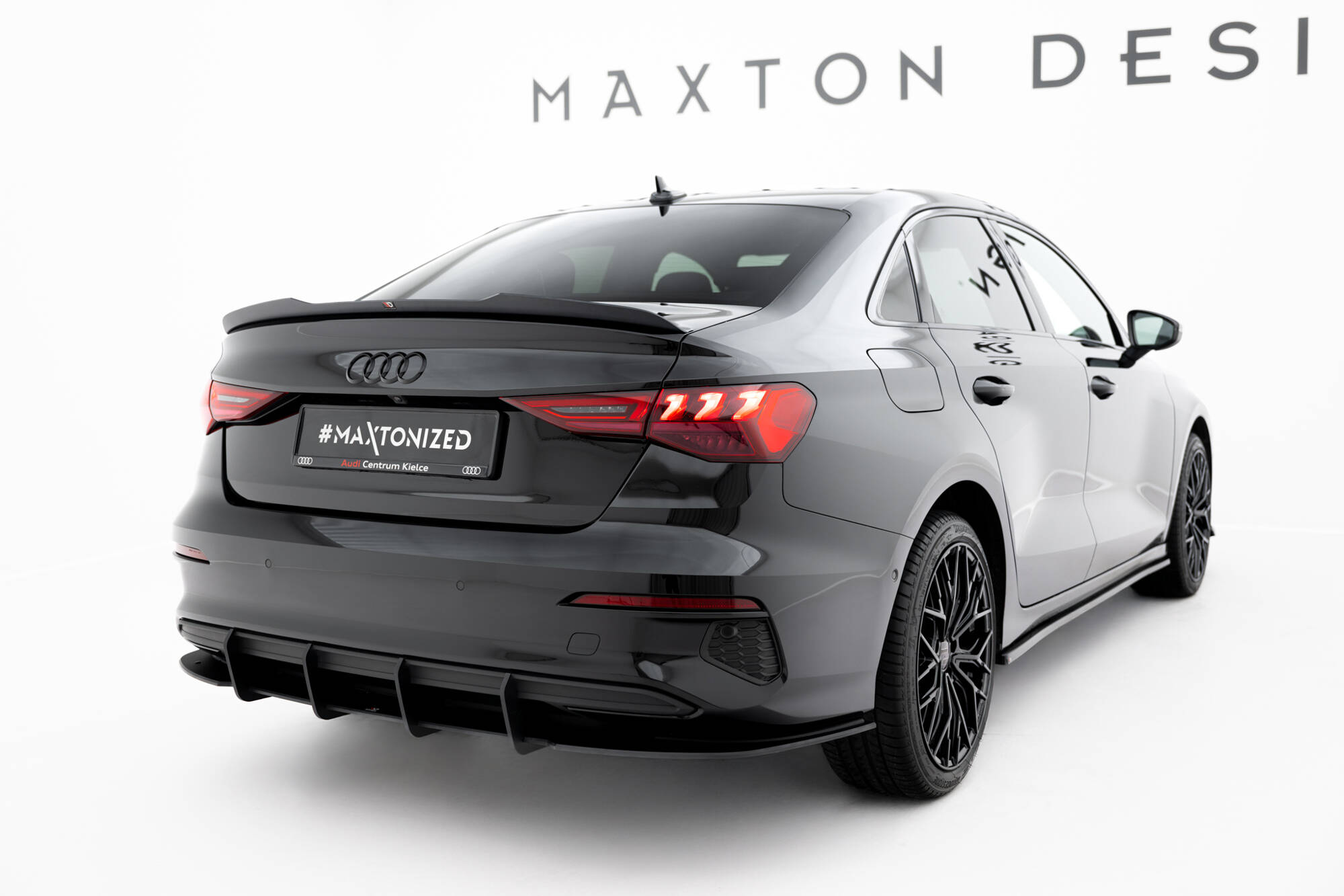 Maxton Design Задний диффузор Street Pro для Audi A3 Sedan 8Y